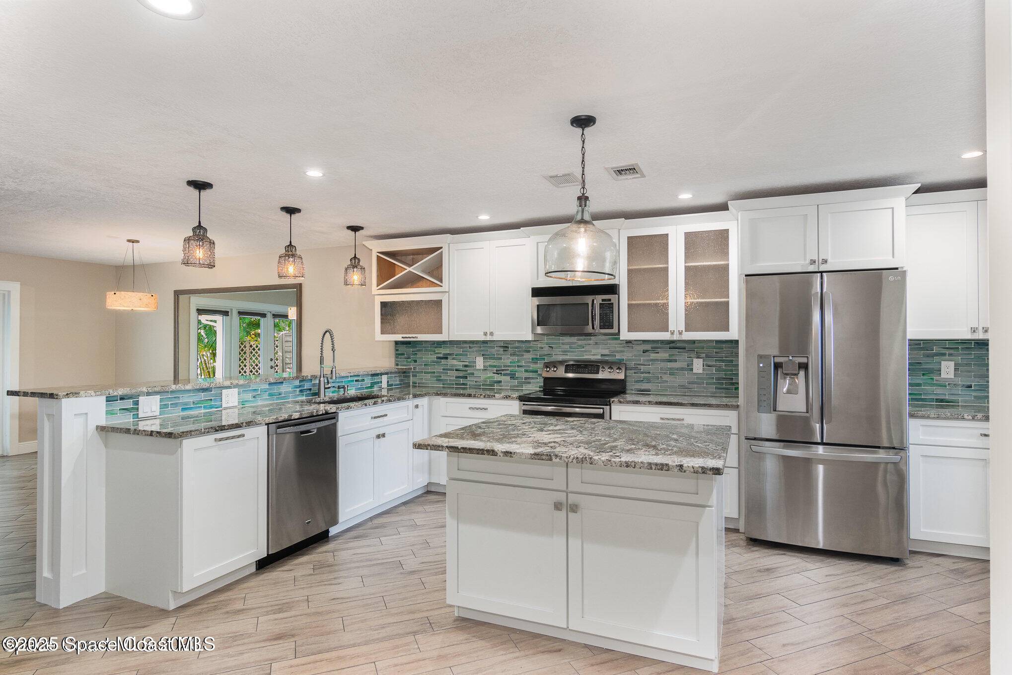 Indian Harbour Beach, FL 32937,100 Anchor DR