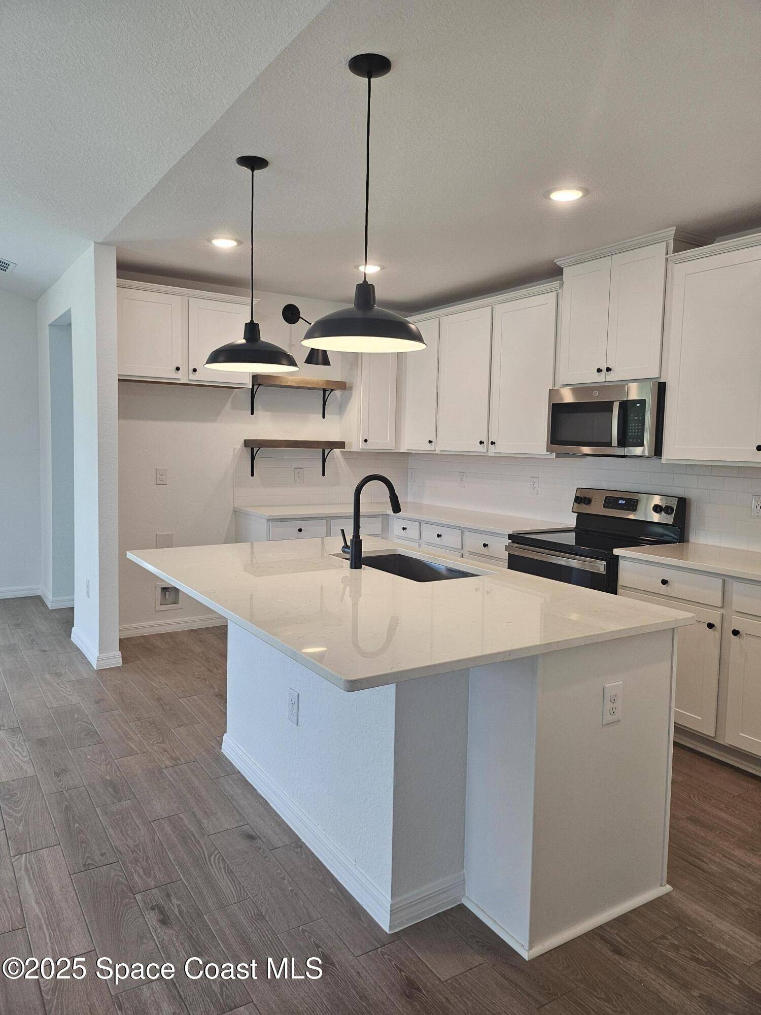 Palm Bay, FL 32909,1665 Wyoming DR SE #18