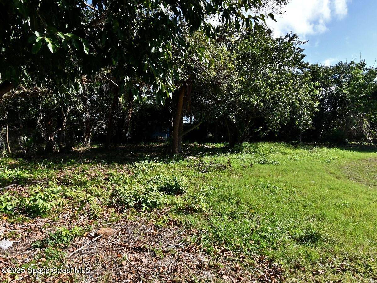 Ft. Pierce, FL 34950,434 Dundas CT