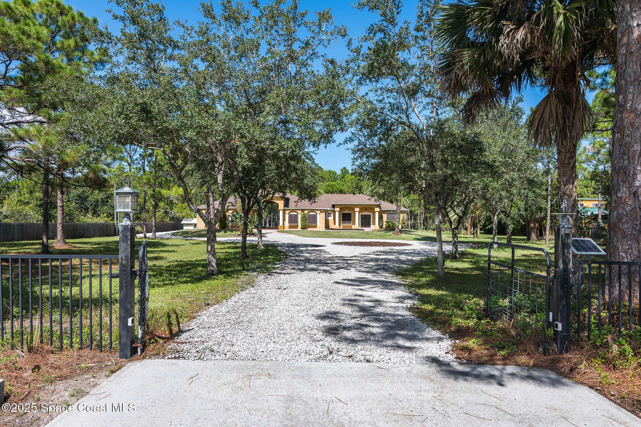Grant-valkaria, FL 32949,3340 Grant RD