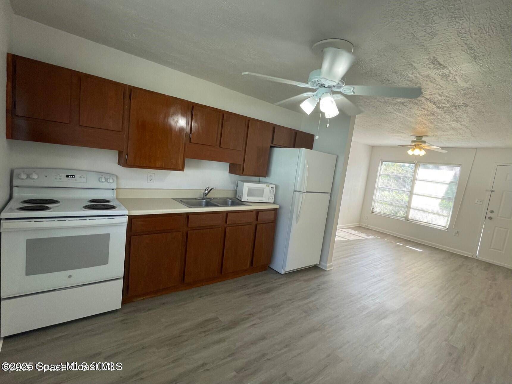 Melbourne, FL 32935,210 Wolverine ST