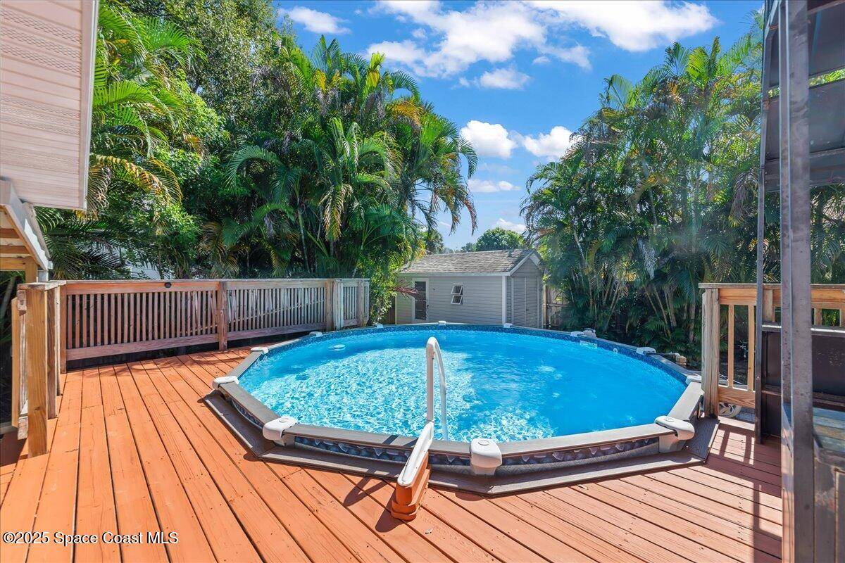 Melbourne, FL 32904,1985 Knotty Pine RD