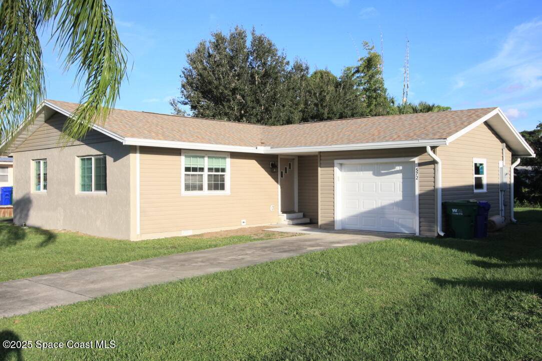 Sebastian, FL 32958,572 Orange AVE