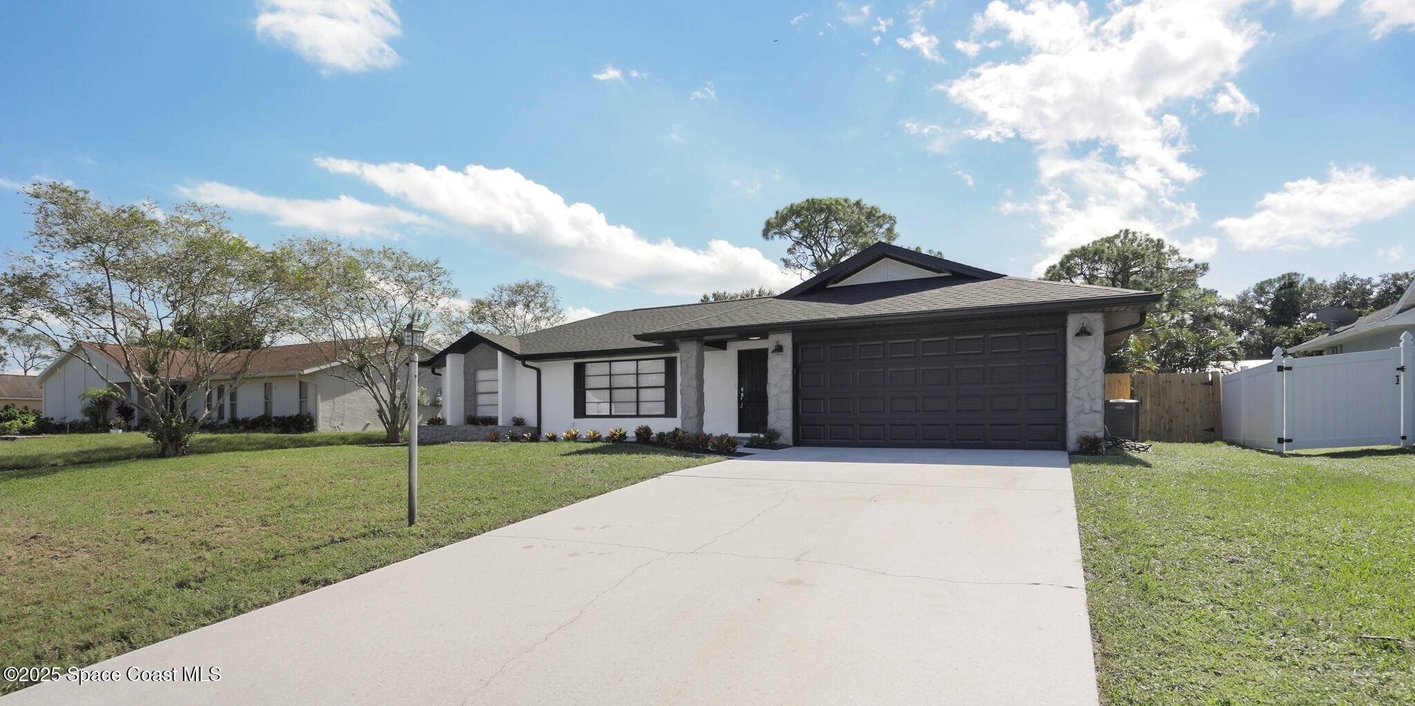 Palm Bay, FL 32907,960 Canton ST NW