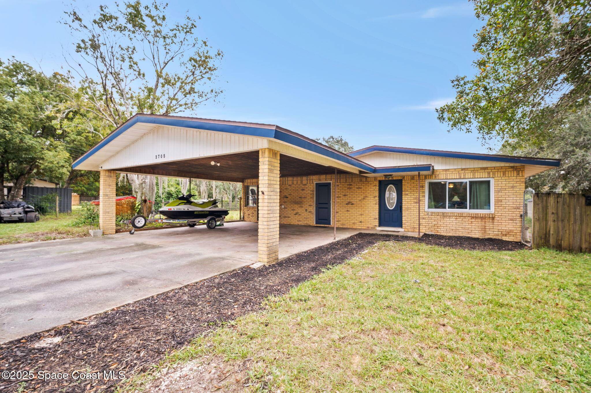 Mims, FL 32754,3705 Grandperrin RD