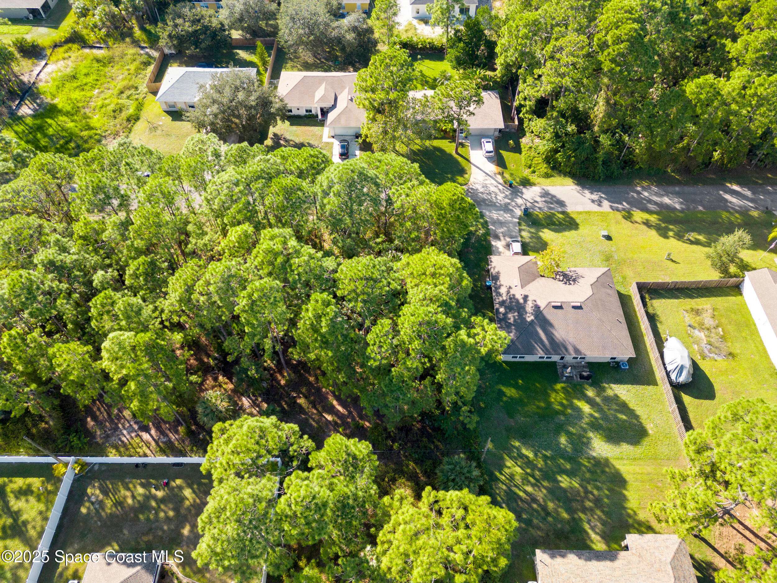 Palm Bay, FL 32908,541 Darien AVE SW