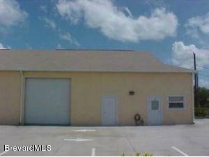Melbourne, FL 32934,3111 Skyway CIR #110