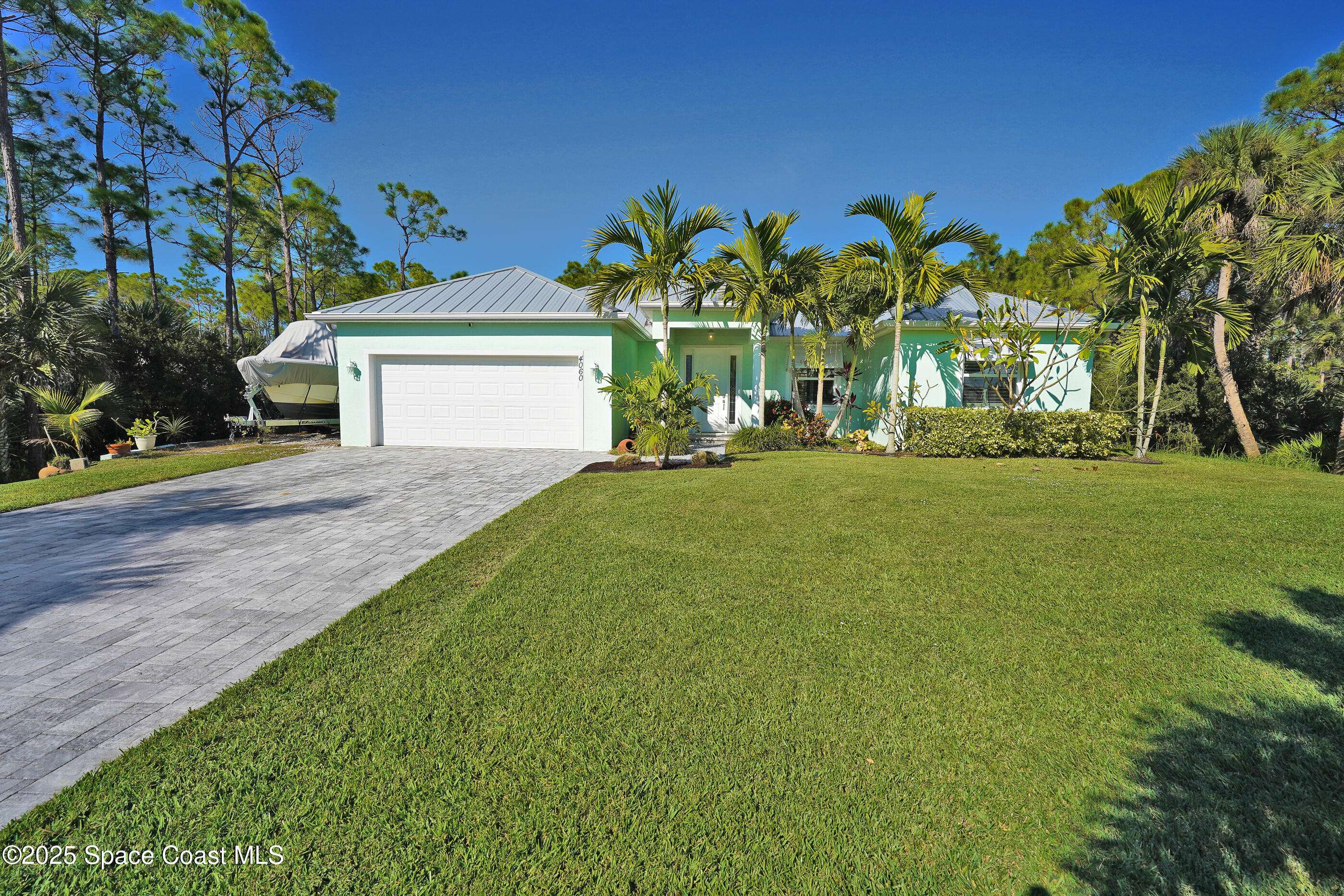 Grant, FL 32949,4060 Edisto DR