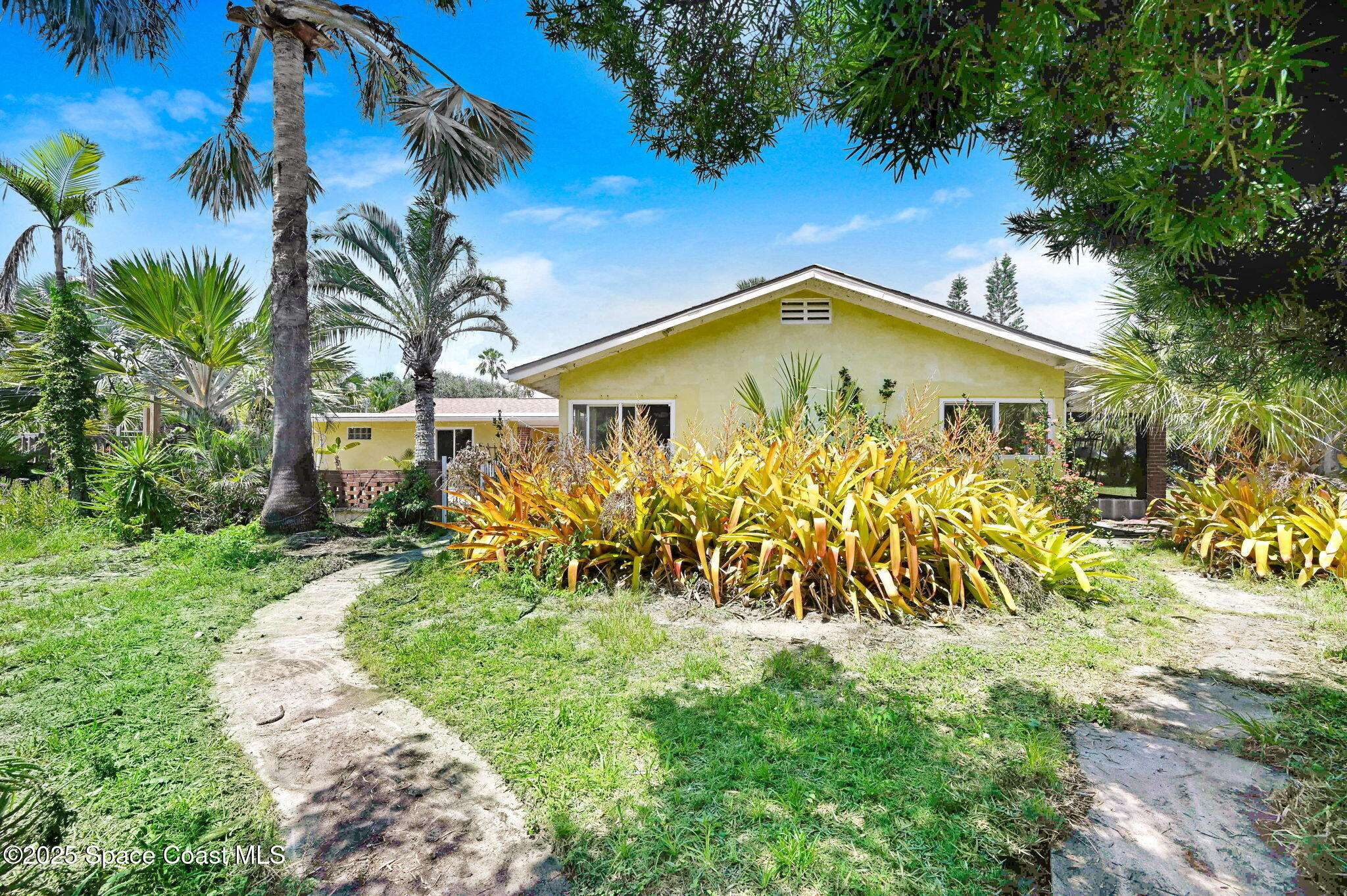 Indialantic, FL 32903,100 Tampa AVE