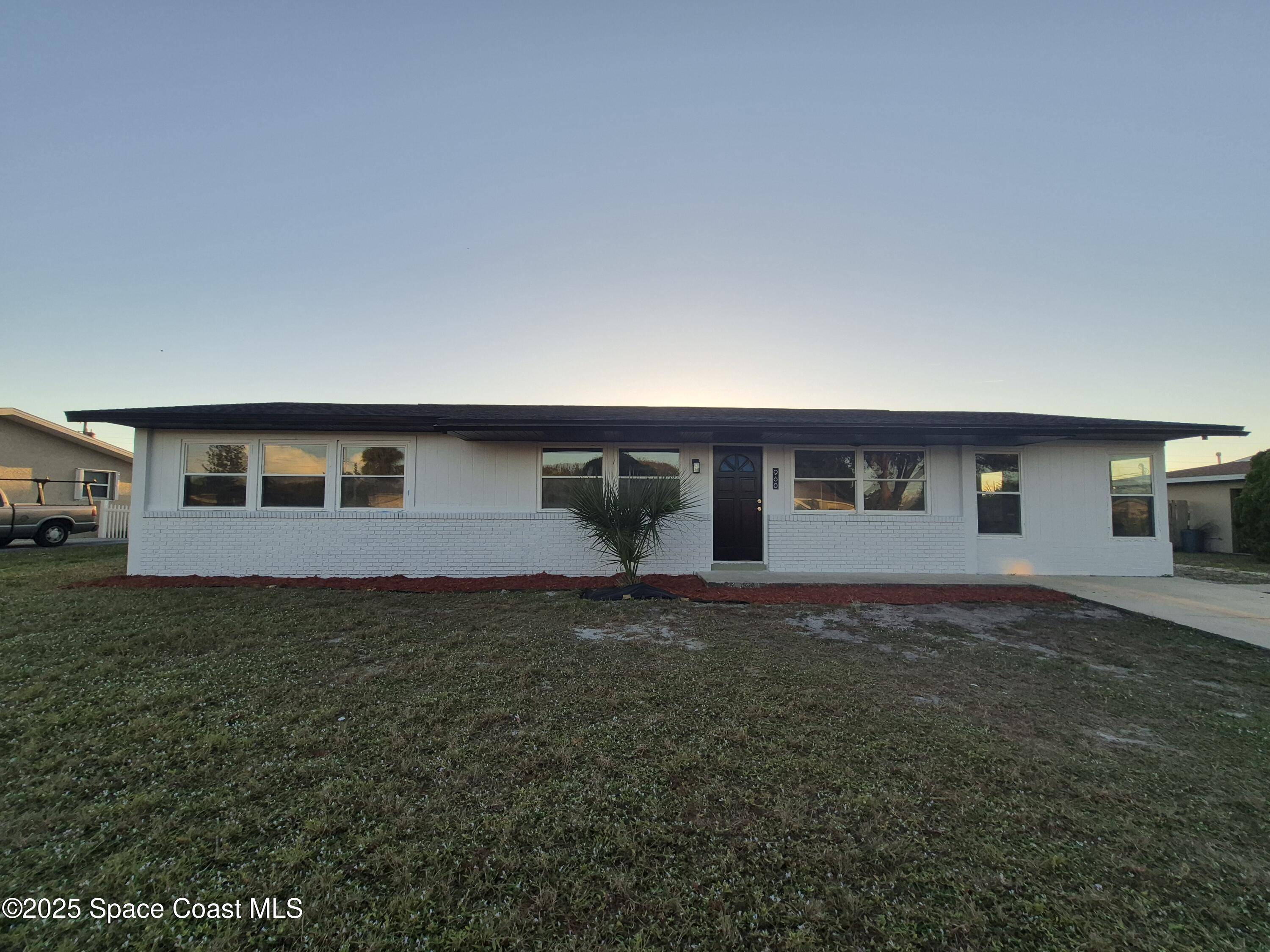 Palm Bay, FL 32905,980 Bacon CIR NE