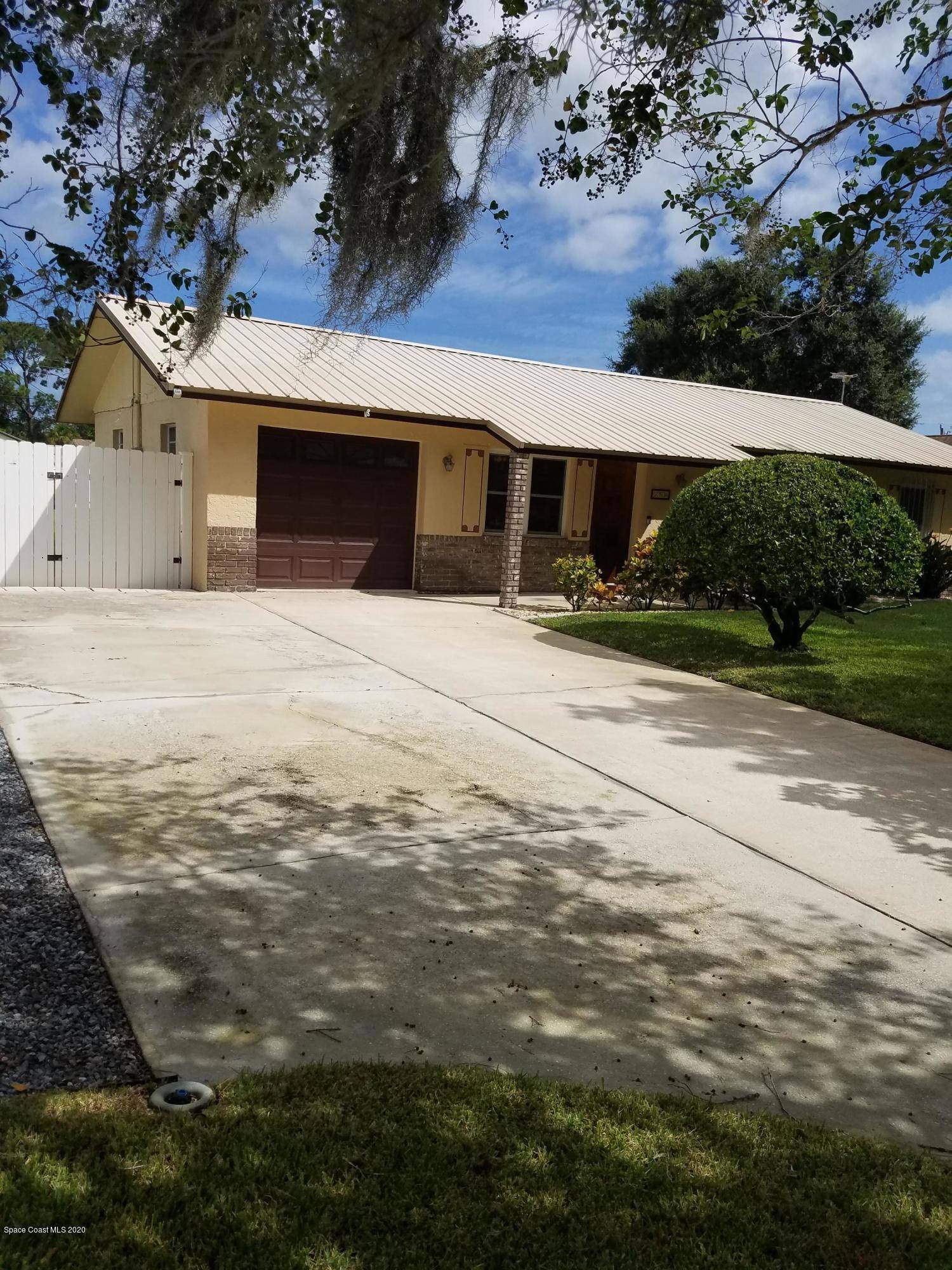 Titusville, FL 32780,350 Birch ST
