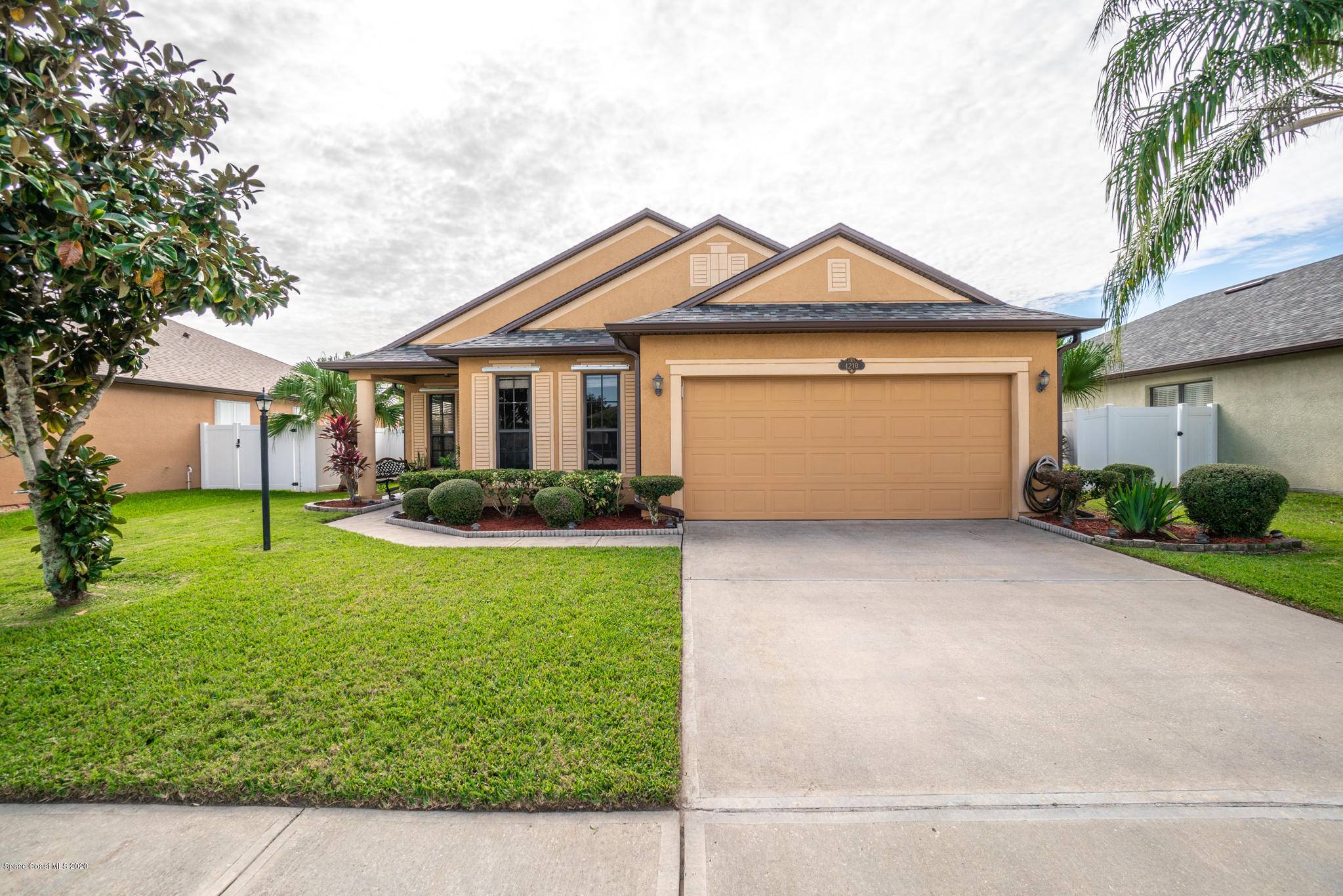 Rockledge, FL 32955,1210 Bolle CIR