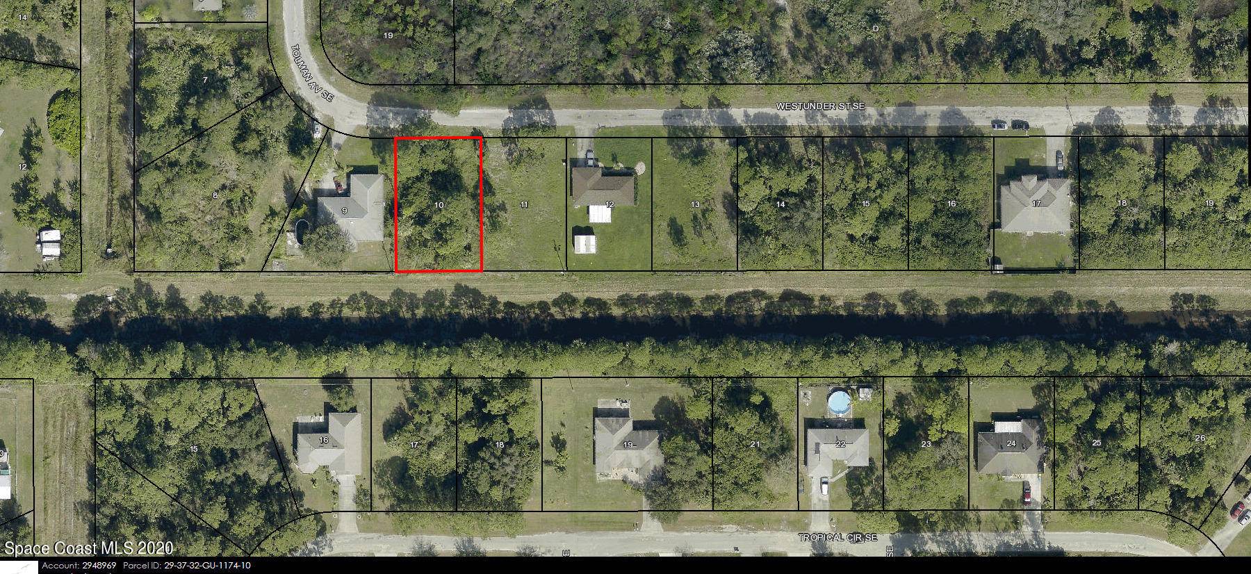 Palm Bay, FL 32909,920 Westunder ST SE