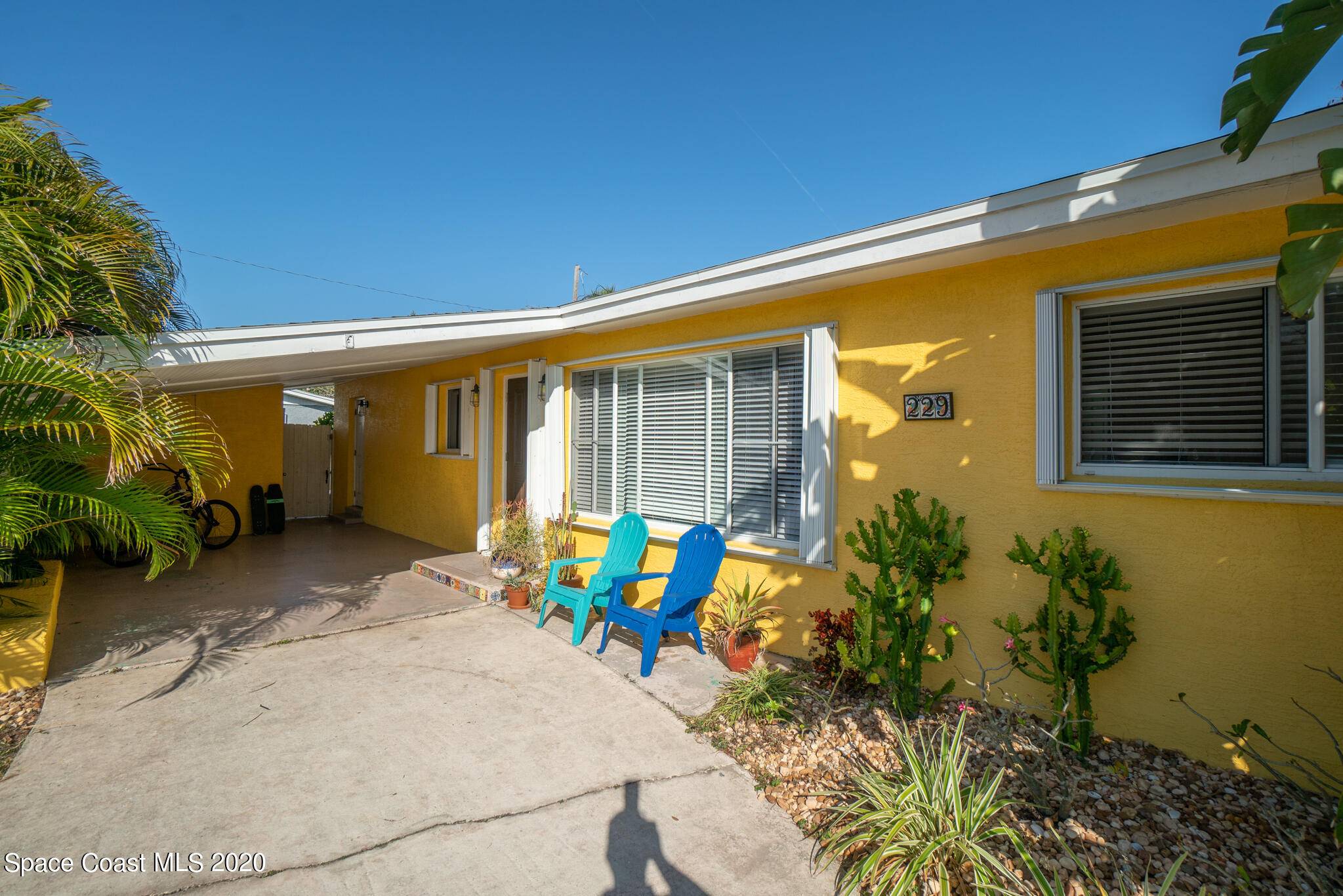 Satellite Beach, FL 32937,229 NE Second TER