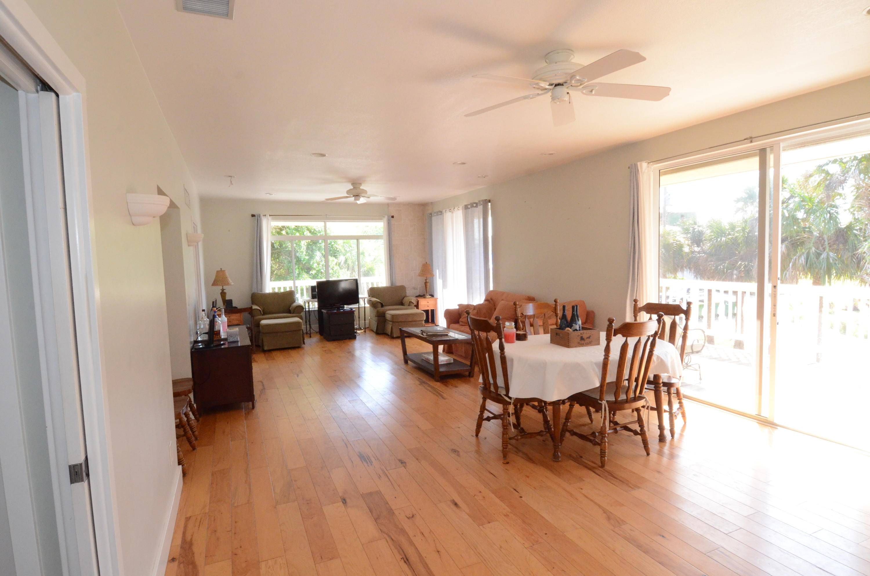 Melbourne Beach, FL 32951,7303 Stuart AVE