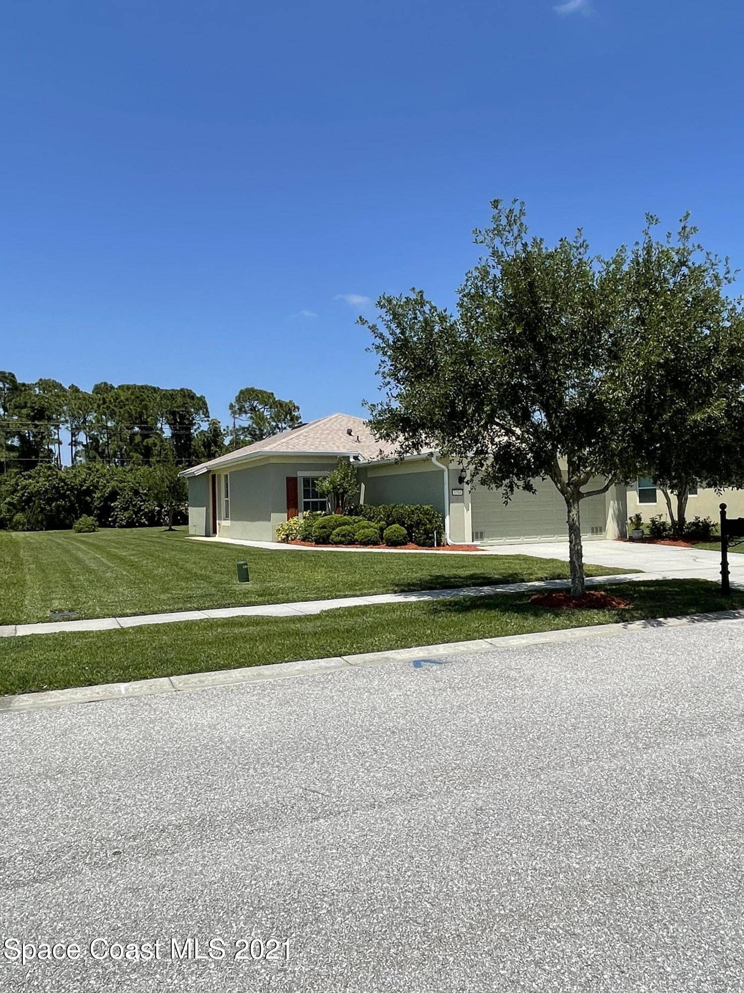 Palm Bay, FL 32909,1504 Dittmer CIR SE