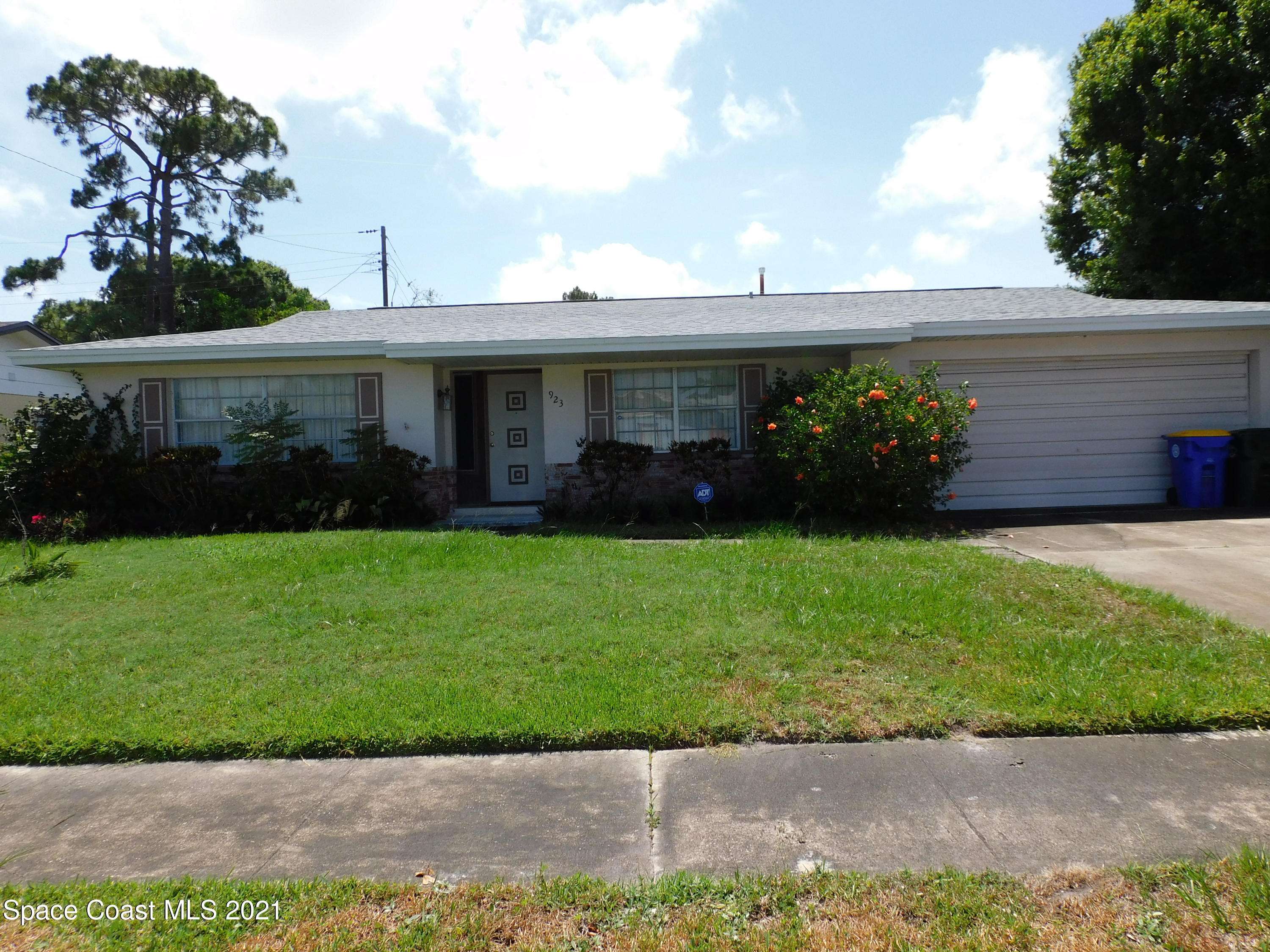 Rockledge, FL 32955,923 Jefferson RD