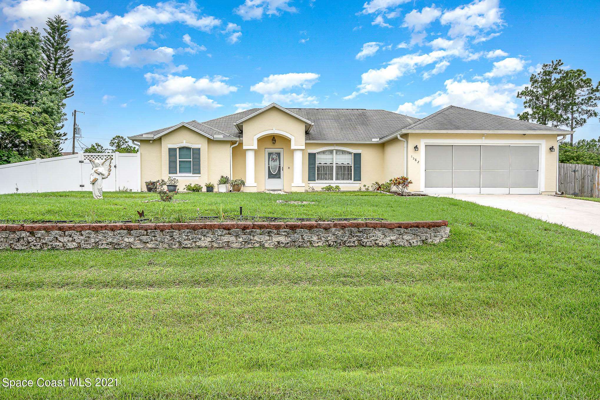 Palm Bay, FL 32909,1582 Goyer RD SE