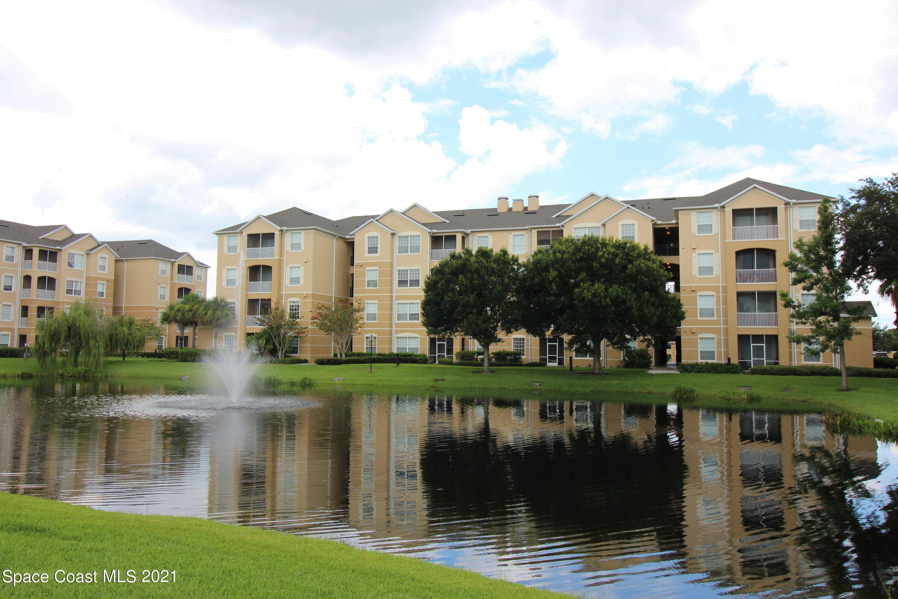 Rockledge, FL 32955,1626 Peregrine CIR #208