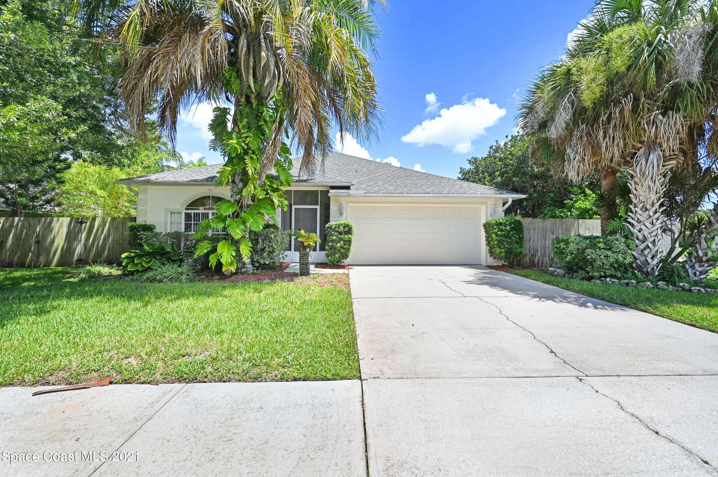 Rockledge, FL 32955,998 Jacaranda CIR