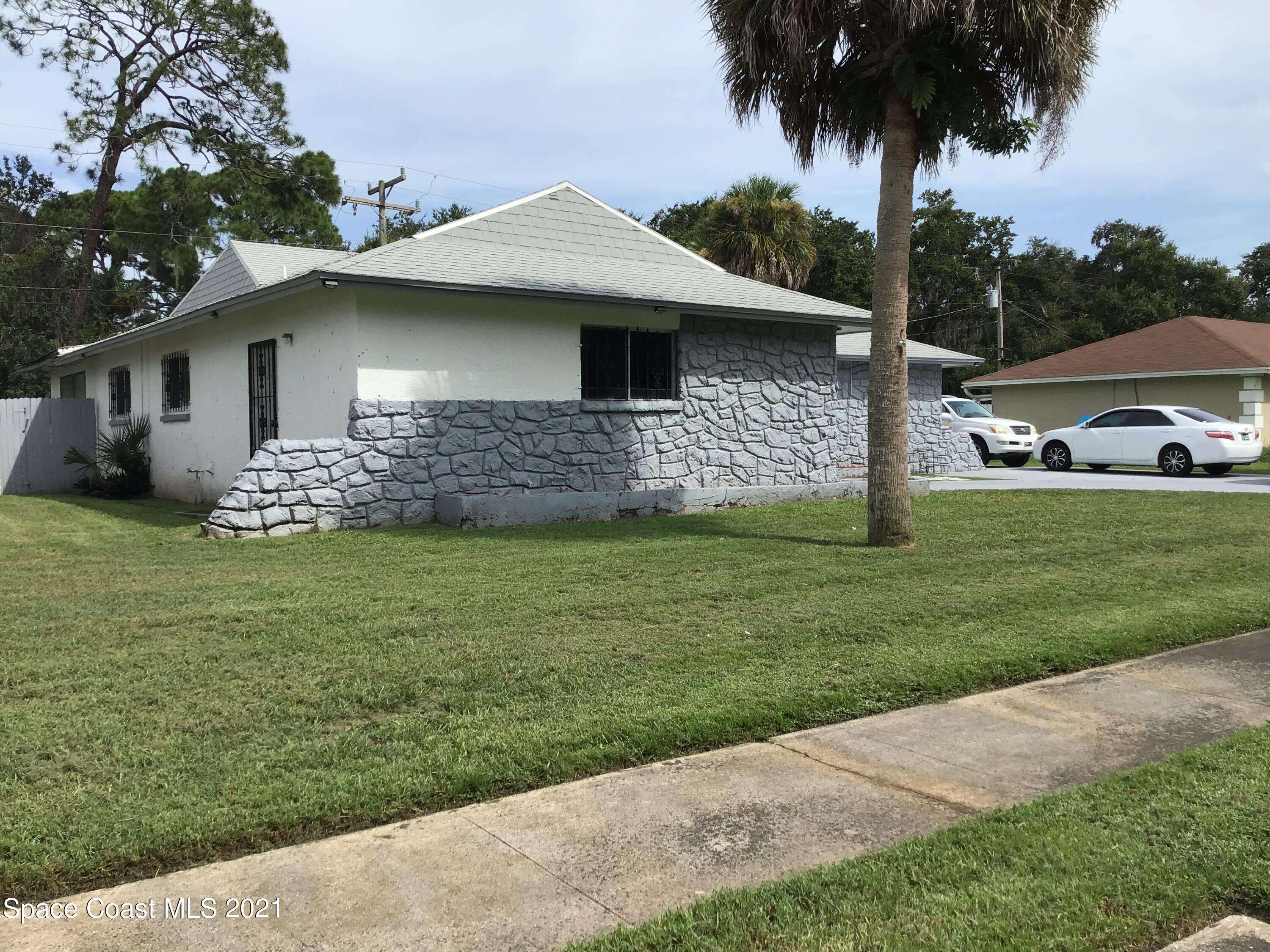 Rockledge, FL 32955,1043 Marlin DR