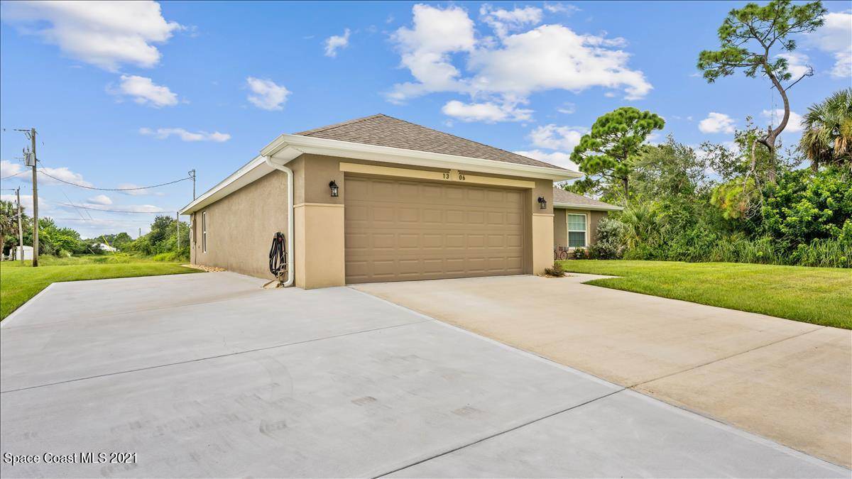 Palm Bay, FL 32909,1306 Depew ST SE