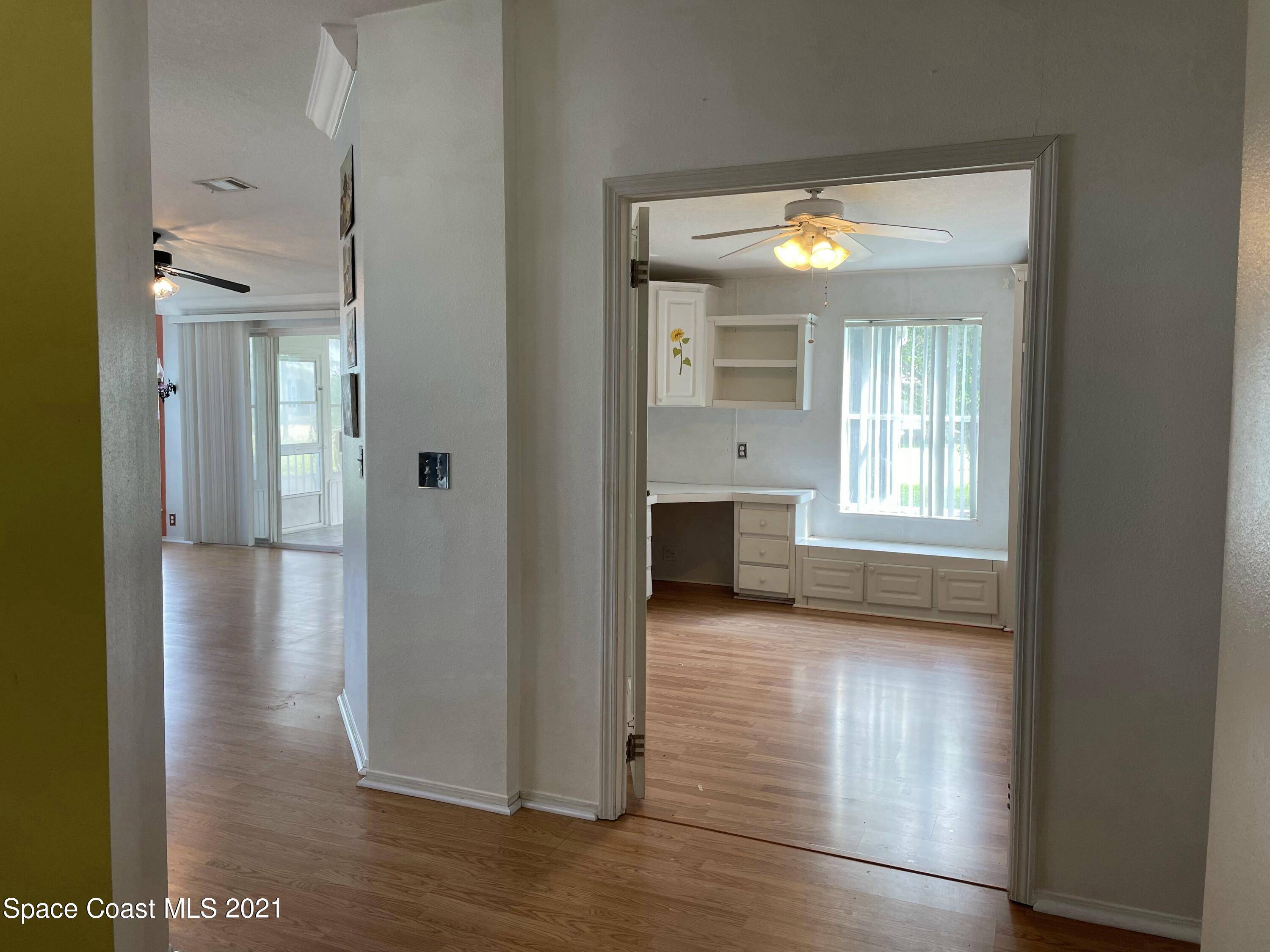 Micco, FL 32976,5463 Bannock ST