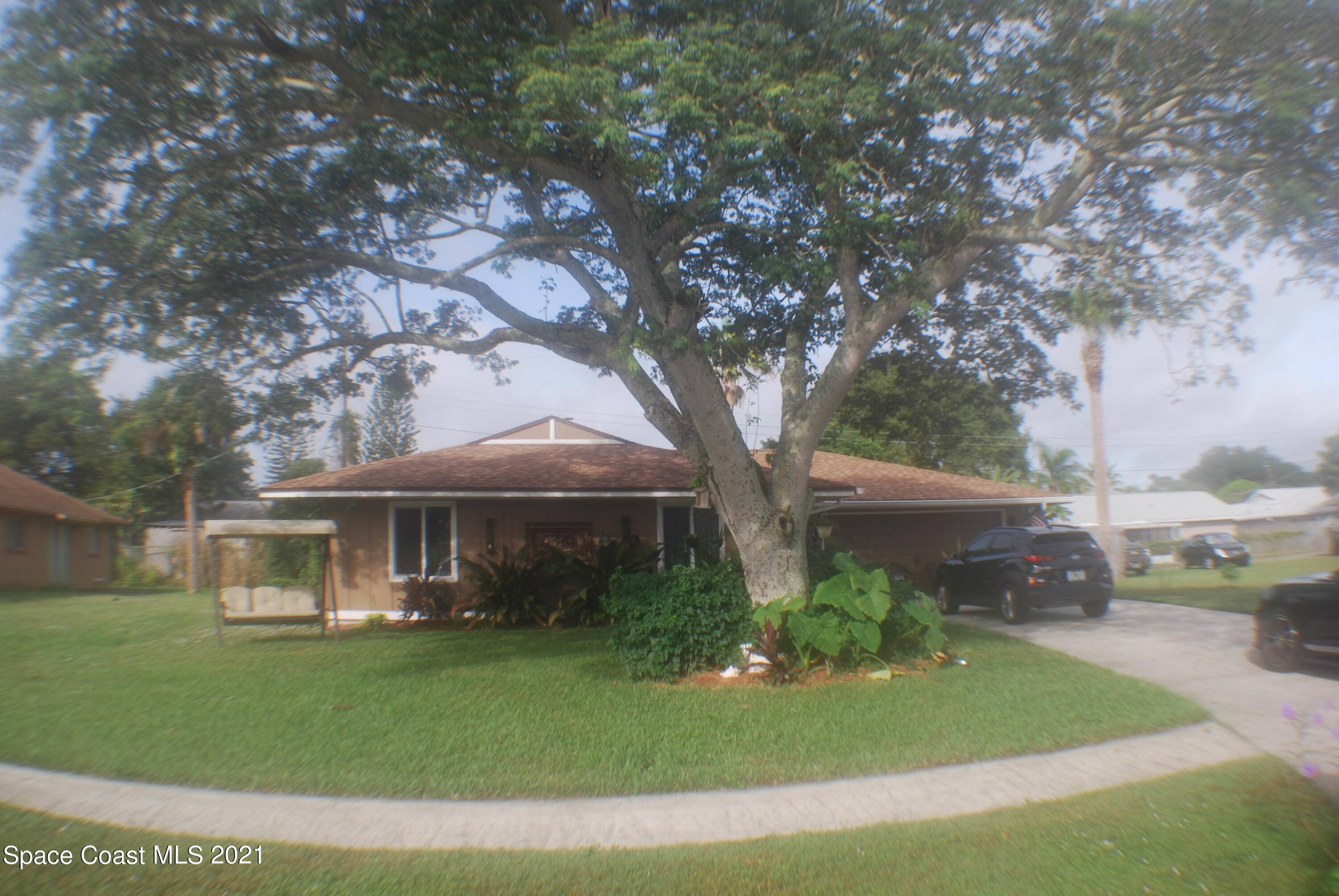 Rockledge, FL 32955,1032 Dolphin CT