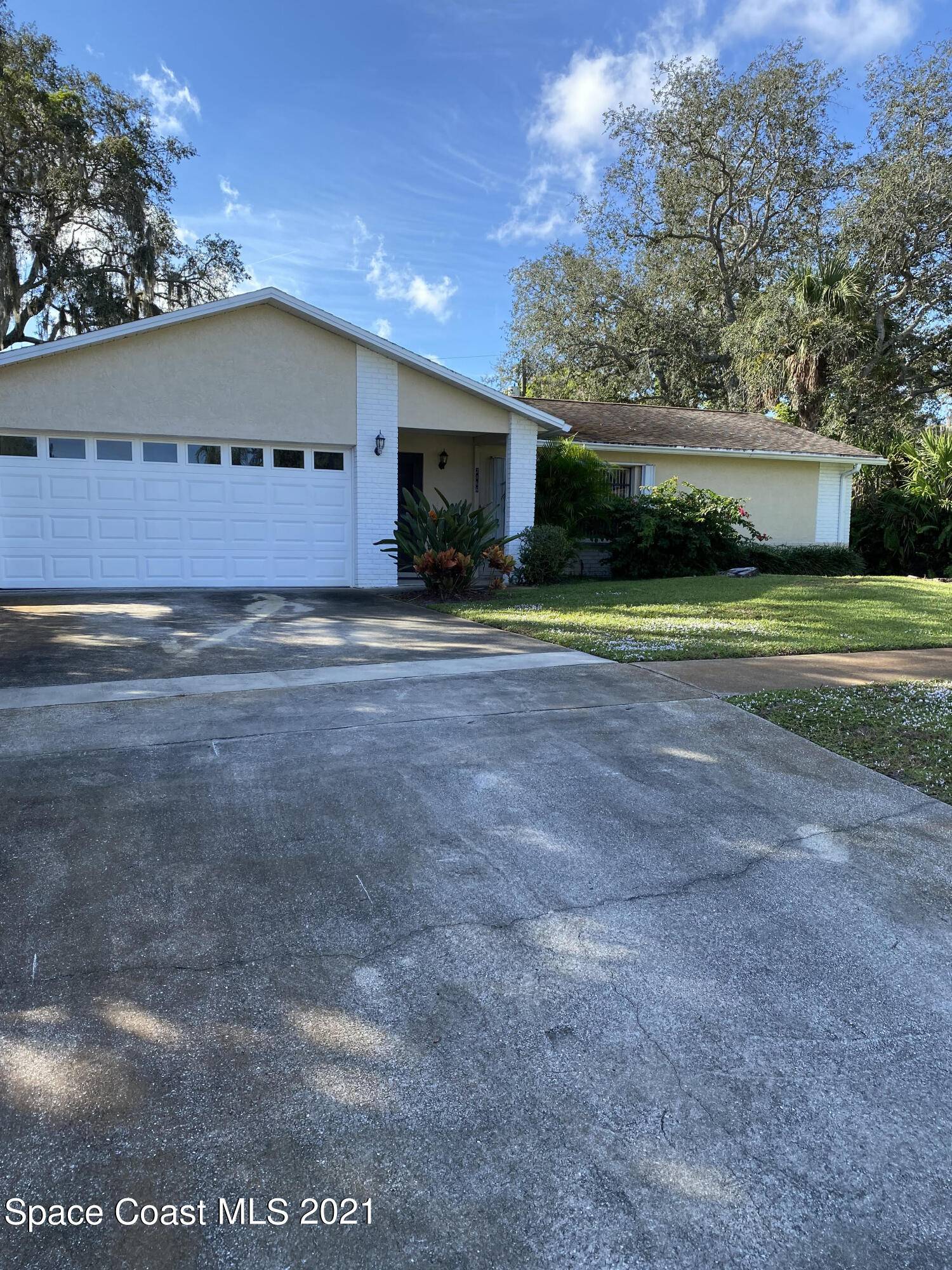 Palm Bay, FL 32905,2166 Pumpkin PL NE