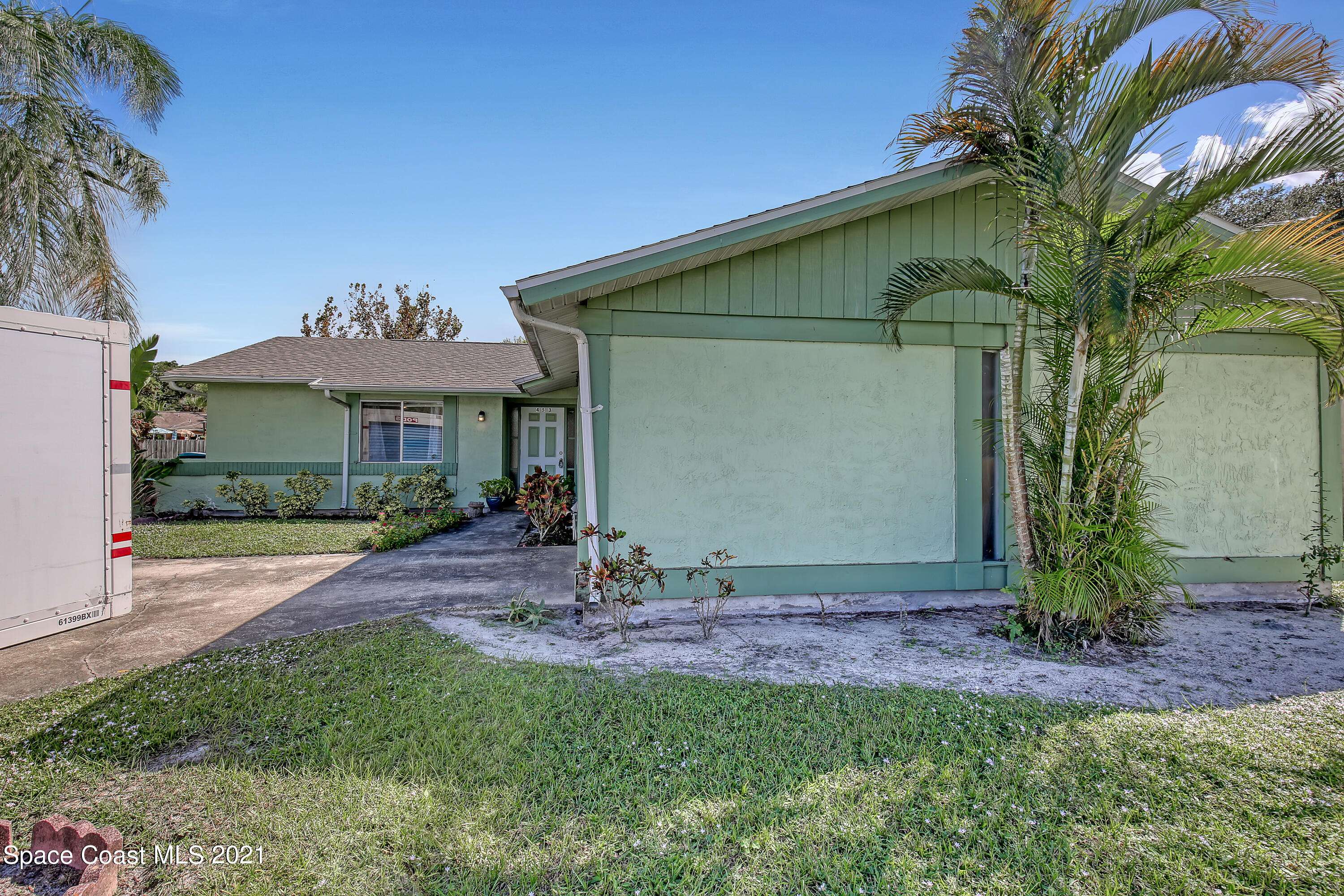 Palm Bay, FL 32907,453 Ralwood LN NE