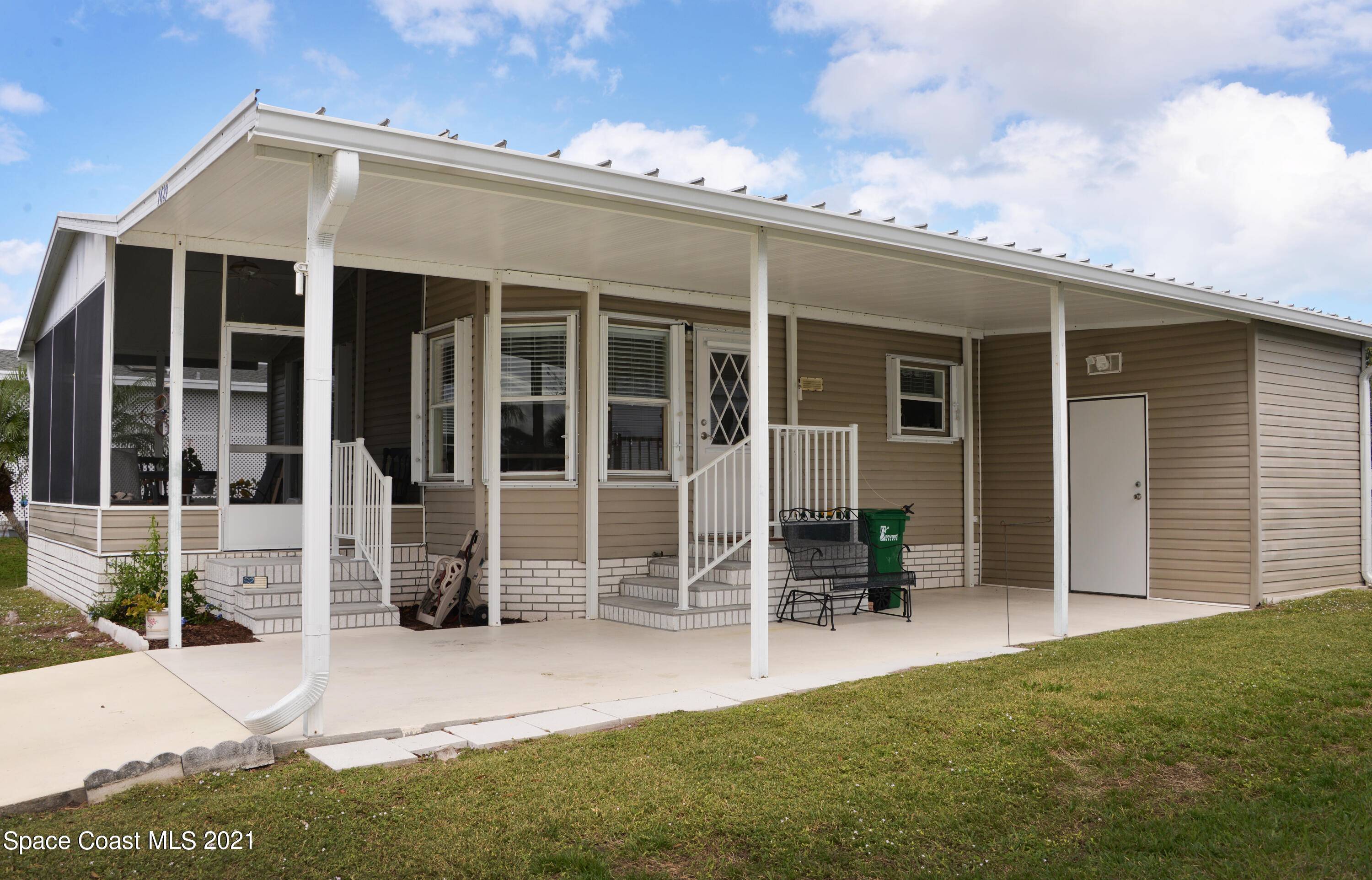 Micco, FL 32976,7629 Chasta RD