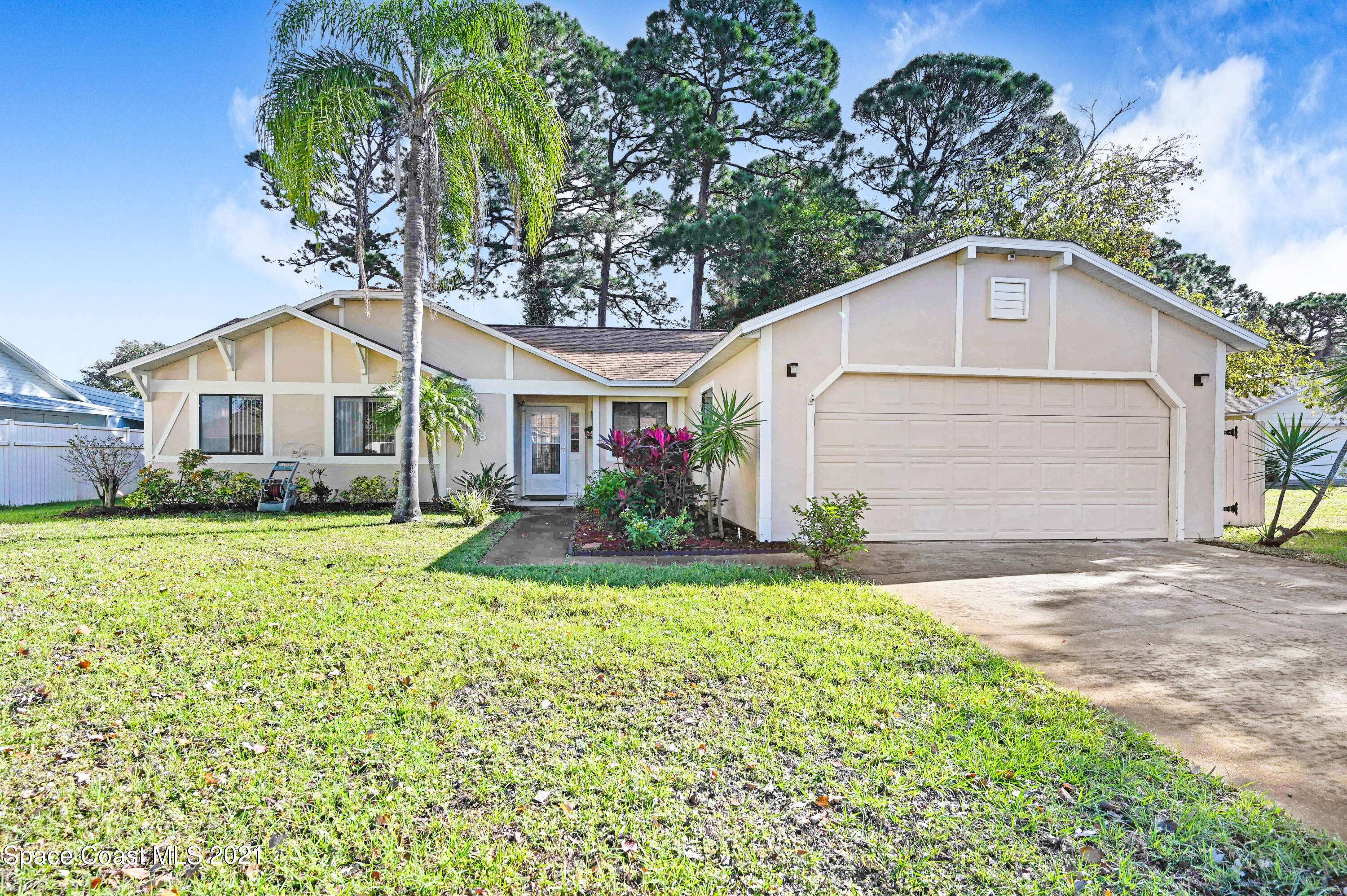 Rockledge, FL 32955,808 Pine Valley CT