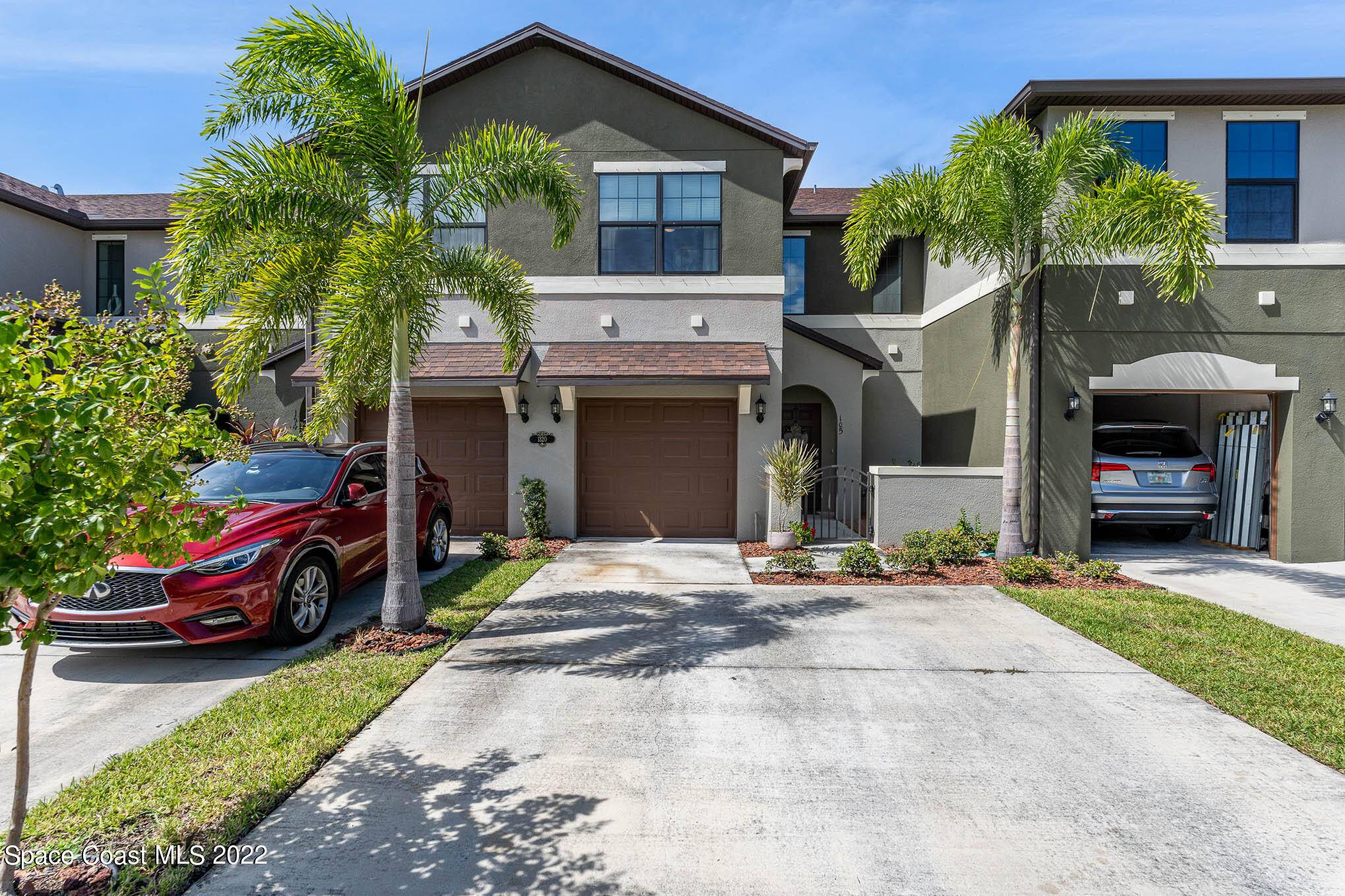 Rockledge, FL 32955,1320 Lara CIR #105