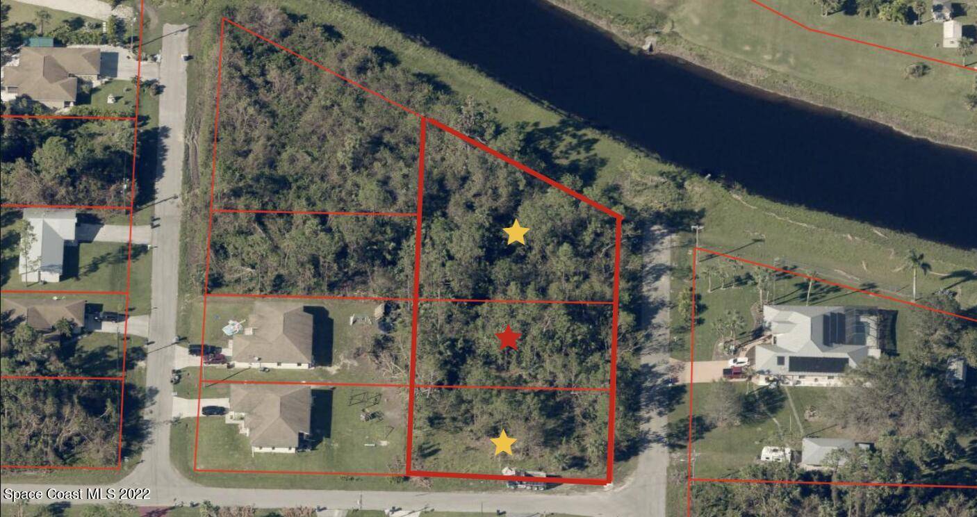 Lehigh Acres, FL 33971,1203 Elaine AVE N