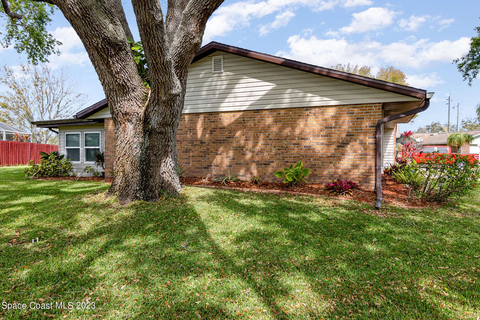 Melbourne, FL 32904,768 John Adams LN