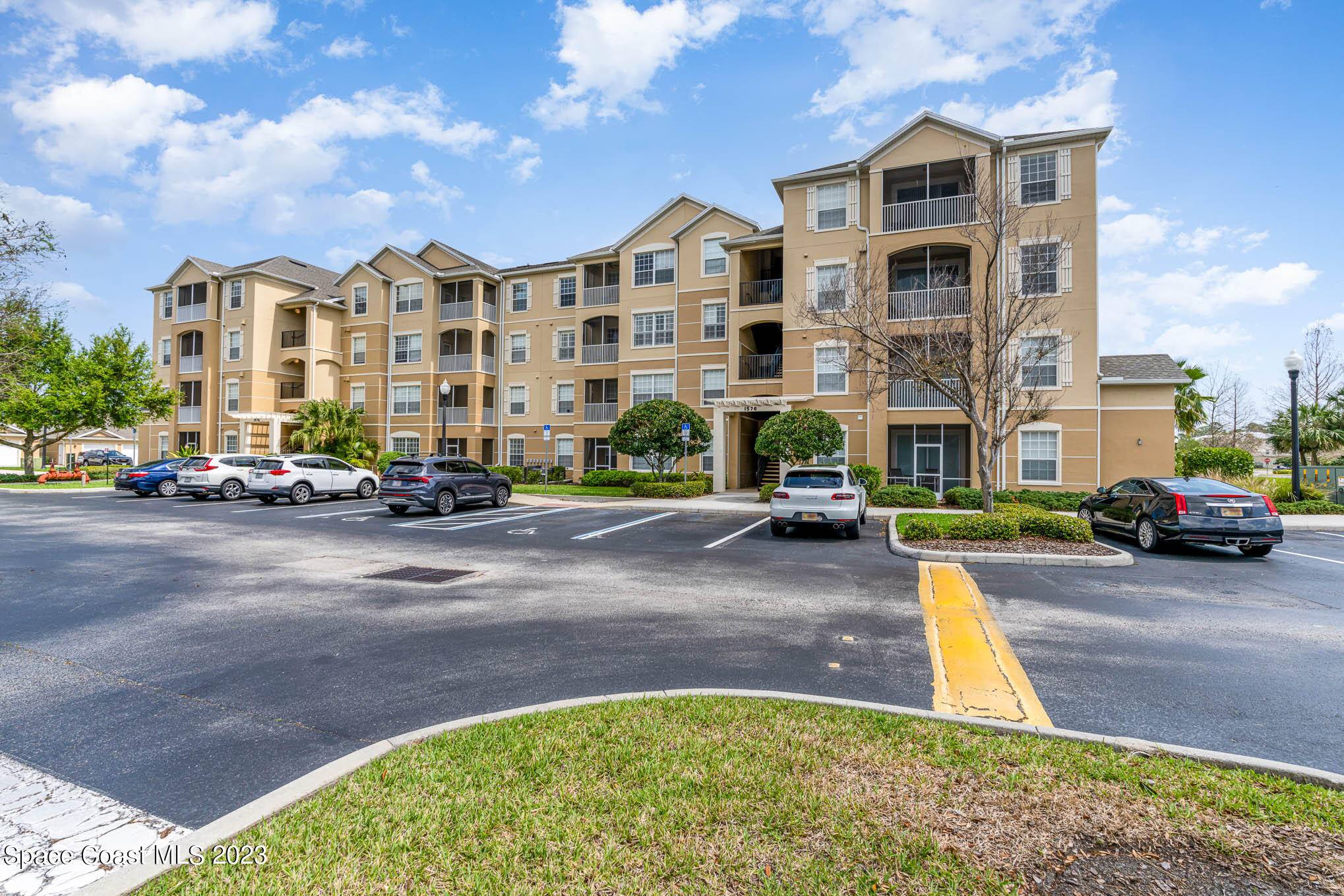 Rockledge, FL 32955,1576 Peregrine CIR #306