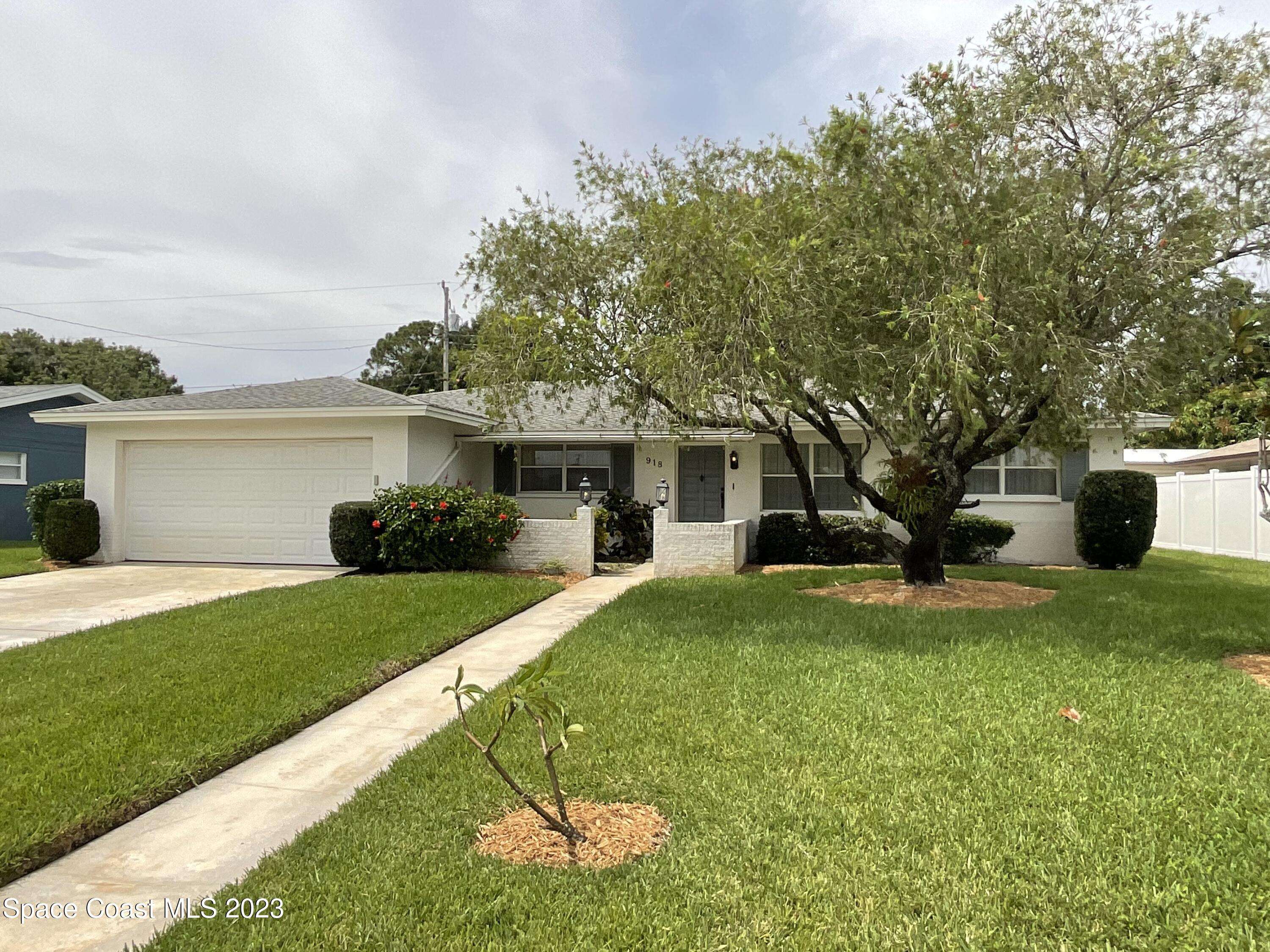 Rockledge, FL 32955,918 Kings Post RD