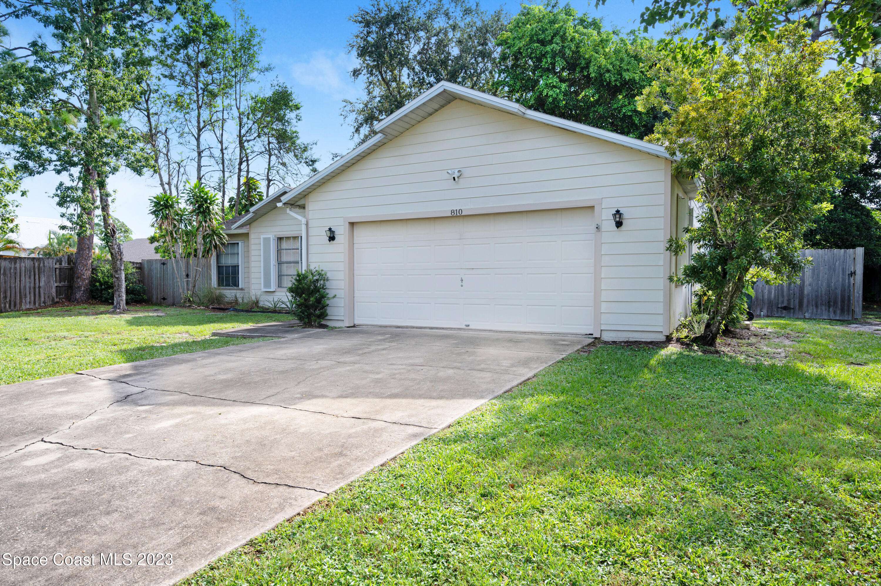 Rockledge, FL 32955,810 Pine Valley CT