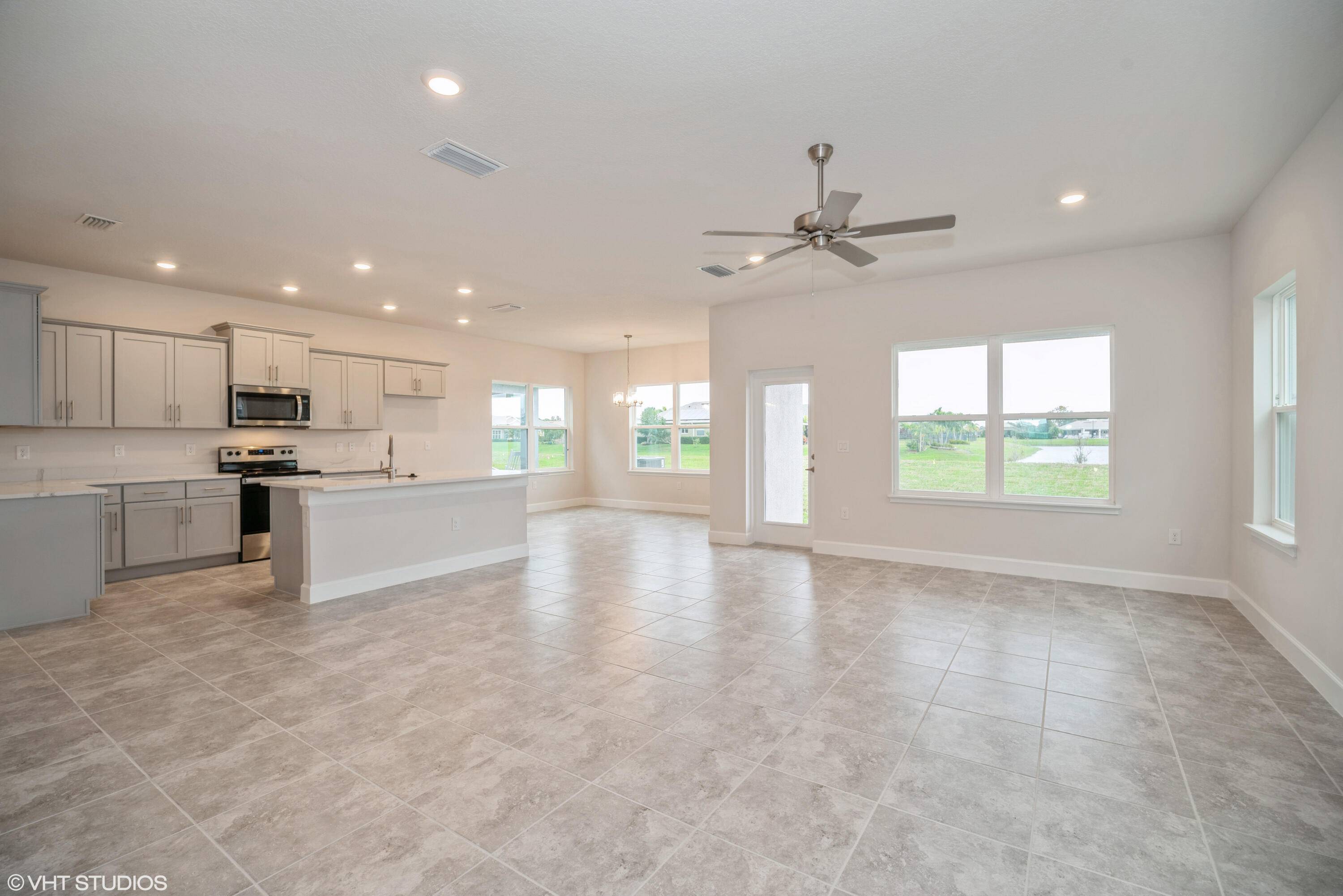 Palm Bay, FL 32909,1236 Canfield CIR SE