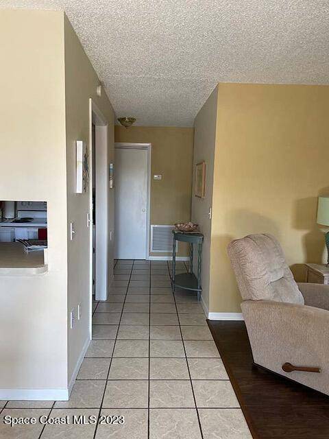 West Melbourne, FL 32904,250 San Paulo CIR #11-250