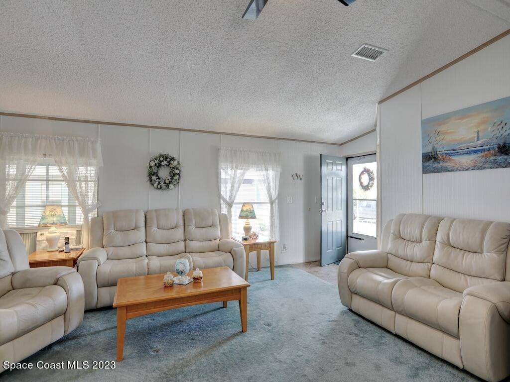 Micco, FL 32976,7574 Cedar Bark RD