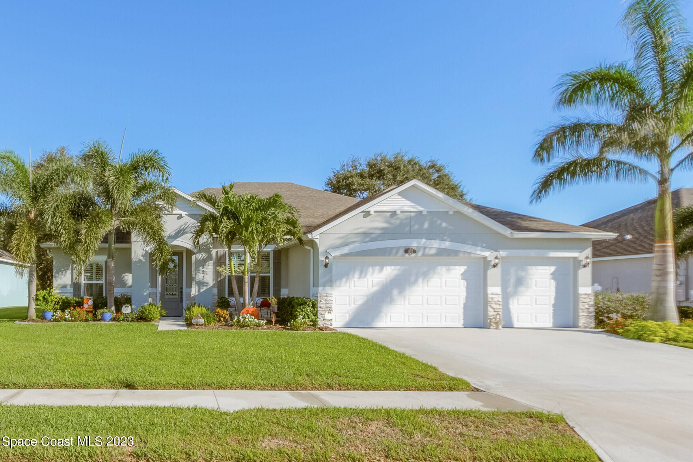 Palm Bay, FL 32905,1852 Killian DR