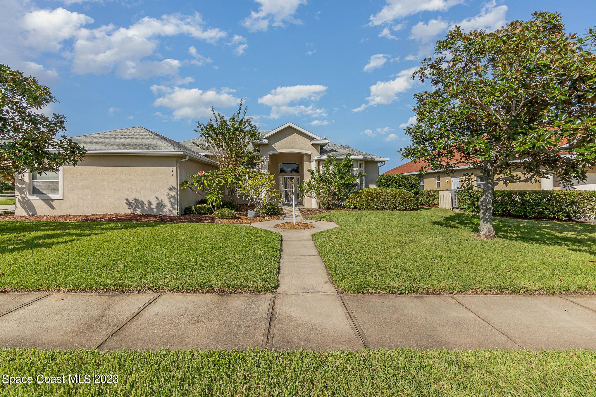 Rockledge, FL 32955,990 Starling WAY