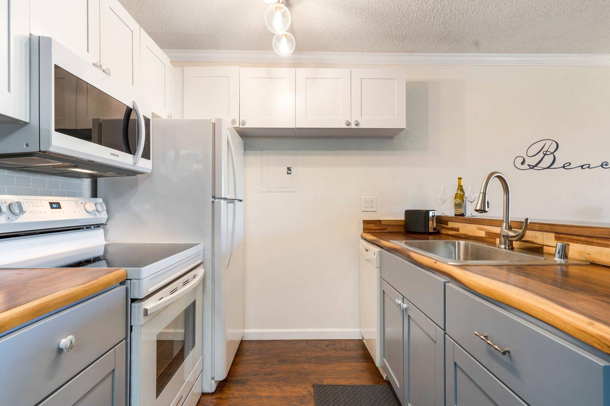 Kihei, HI 96753-9609,2737 S Kihei Rd #238