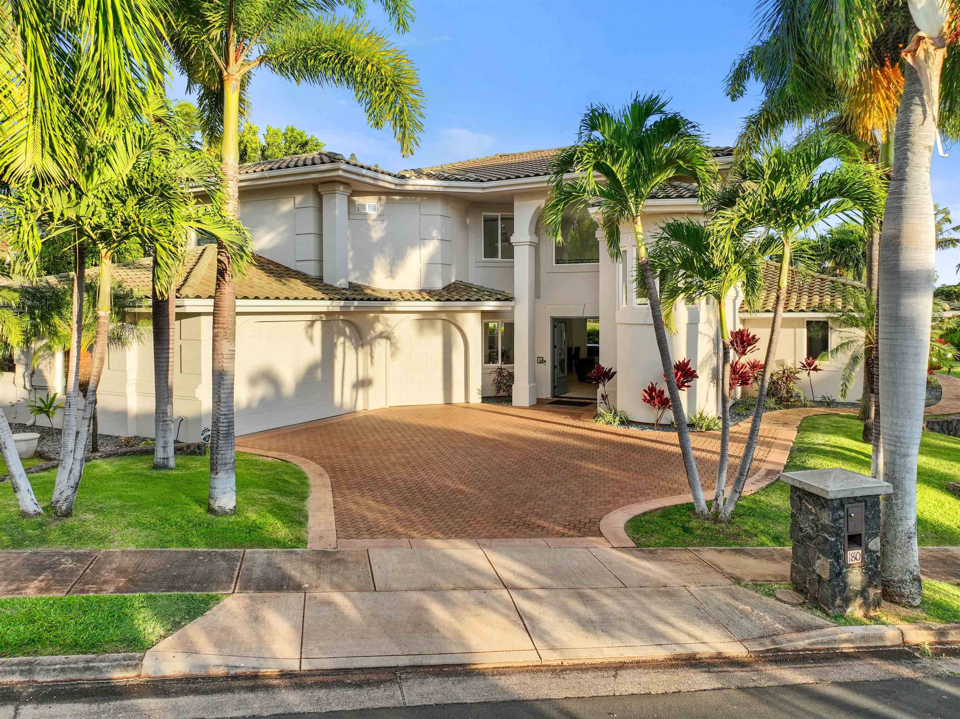 Lahaina, HI 96761,180 Kalaihi Pl