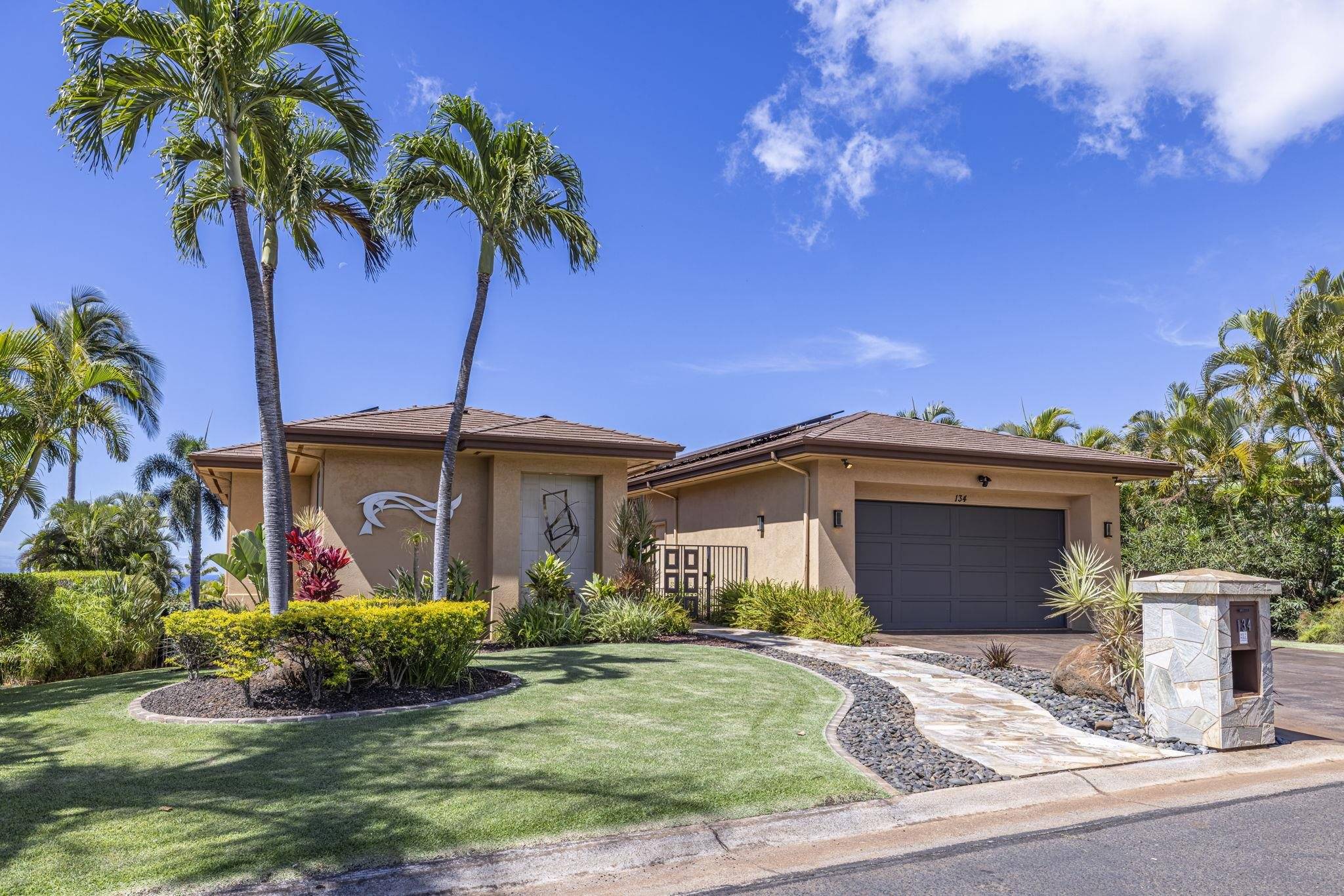 Lahaina, HI 96761,134 Pihaa St