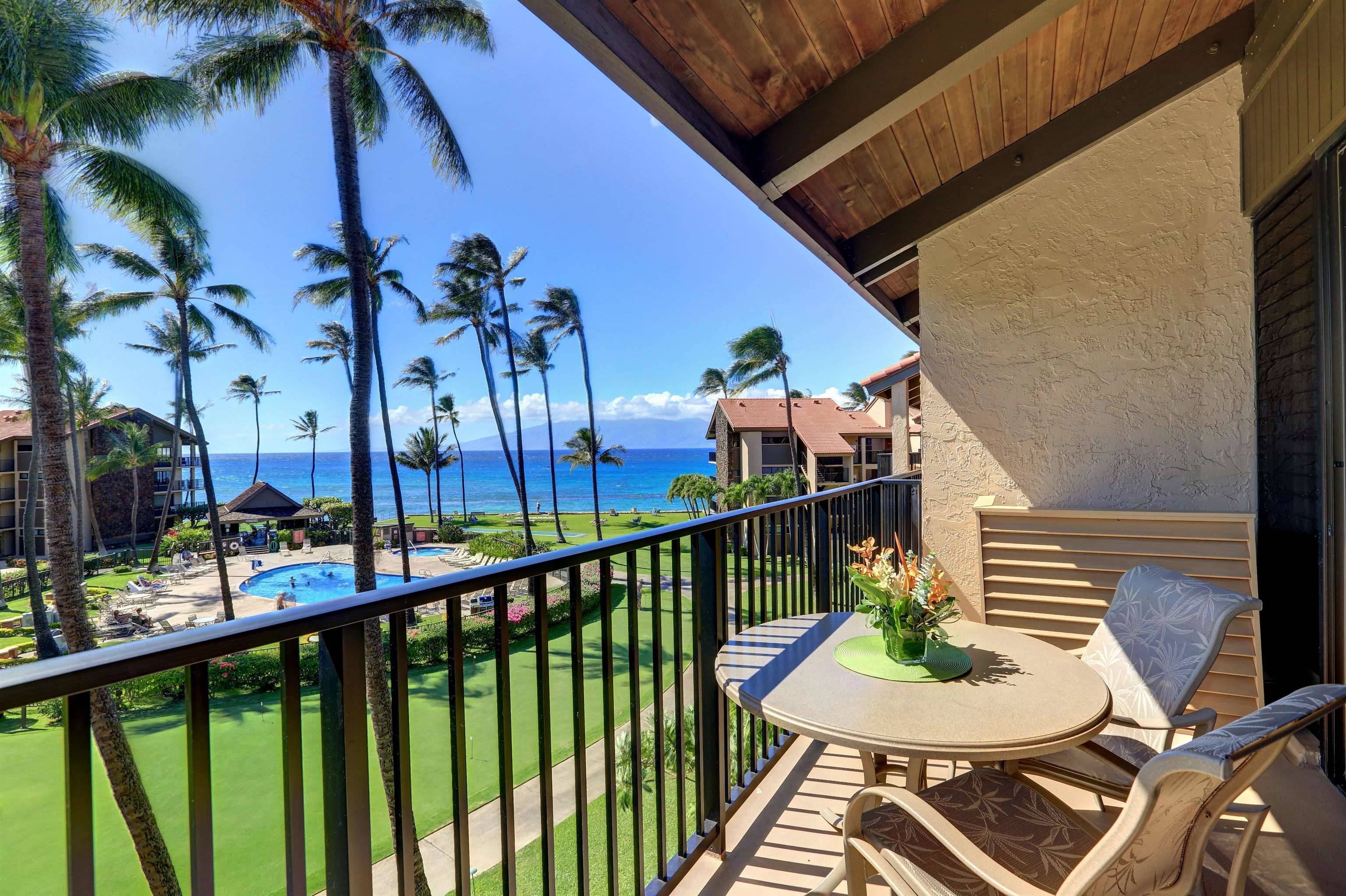 Lahaina, HI 96761,3543 Lower Honoapiilani Rd #B401 19AB