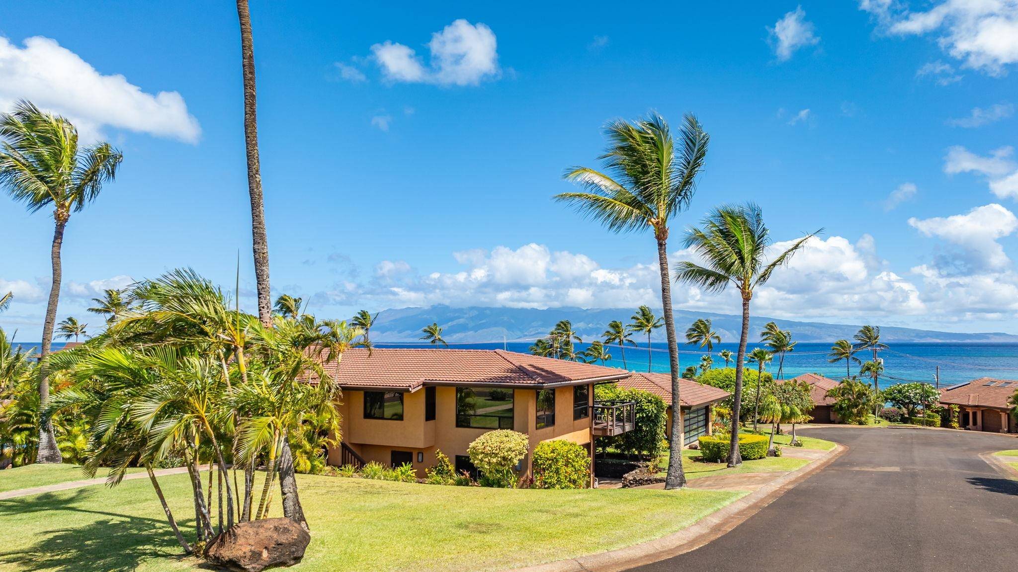 Lahaina, HI 96761,4087 N Paua WAY