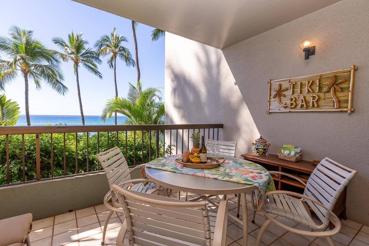 Lahaina, HI 96761,3875 Lower Honoapiilani Rd #A207