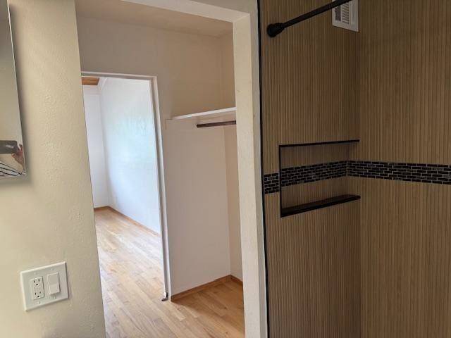 Wailuku, HI 96793,2180 Vineyard St #305